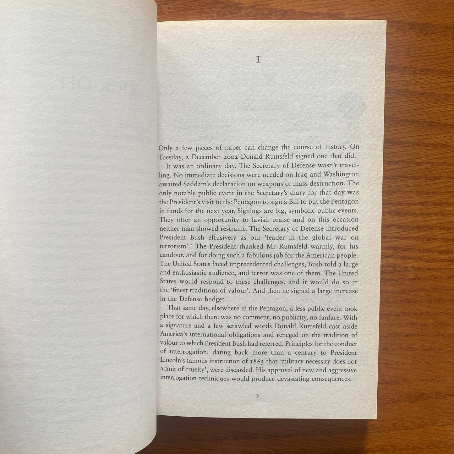 Torture Team: Uncovering War Crimes In The Land Of The Free - Phillipe Sands