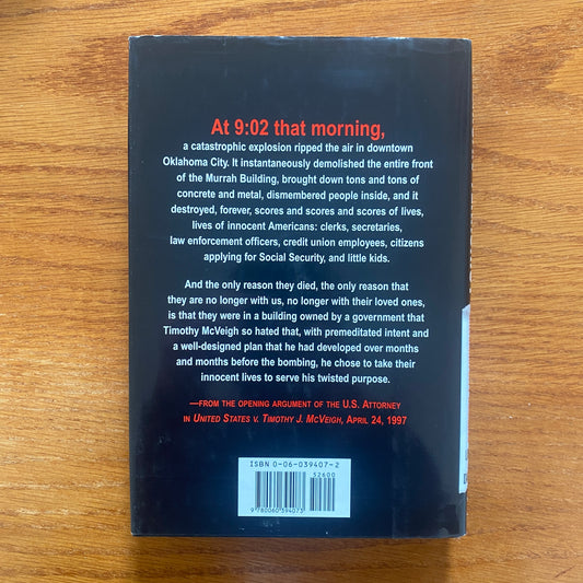 American Terrorist: Timothy McVeigh & The Oklahoma City Bombing - Lou Michel & Dan Herbeck