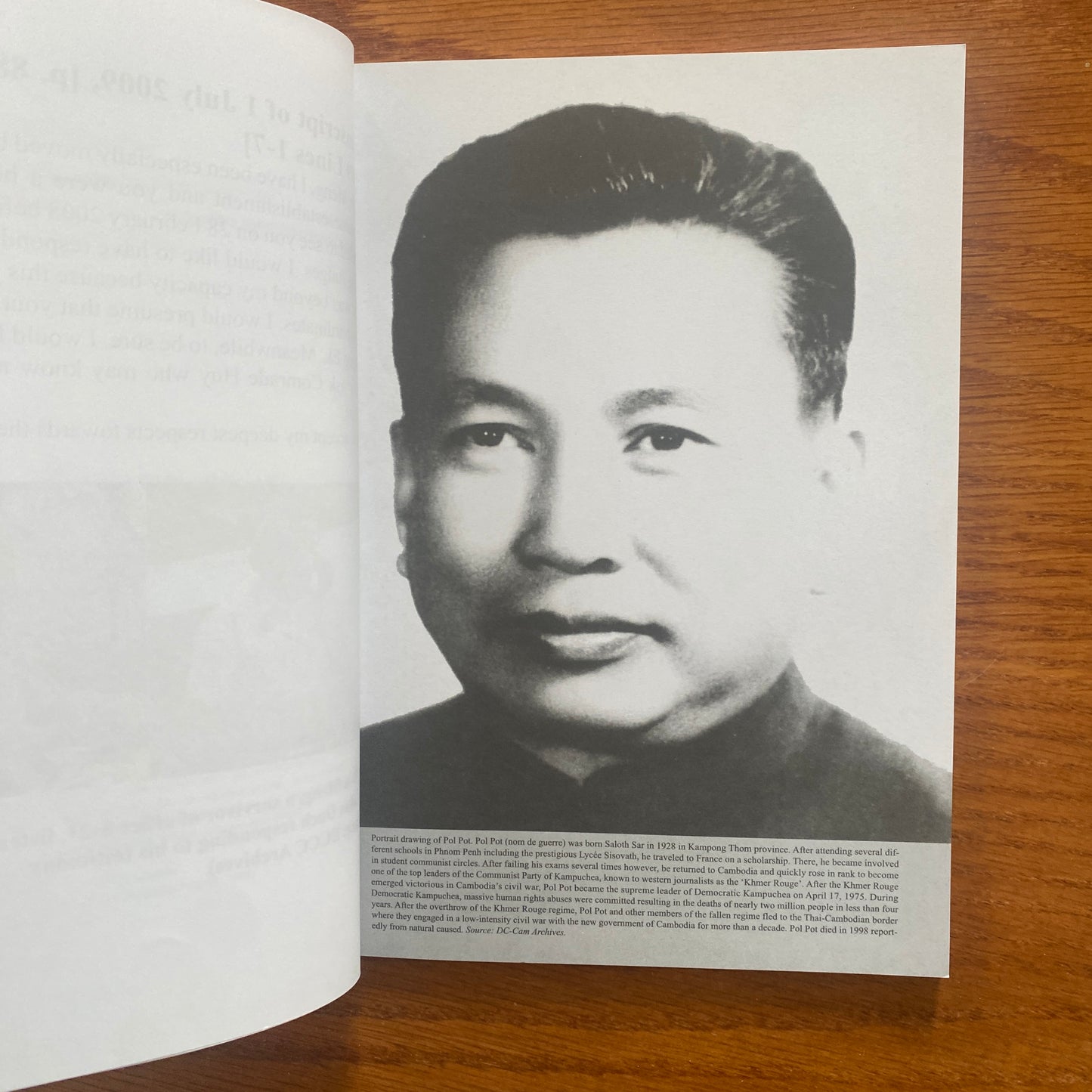 Bou Meng: A Survivor from Khmer Rouge Prison S-21 - Huy Vannak
