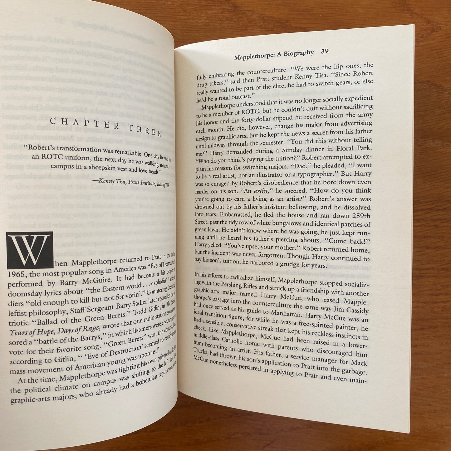 Mapplethorpe: A Biography - Patricia Morrisroe