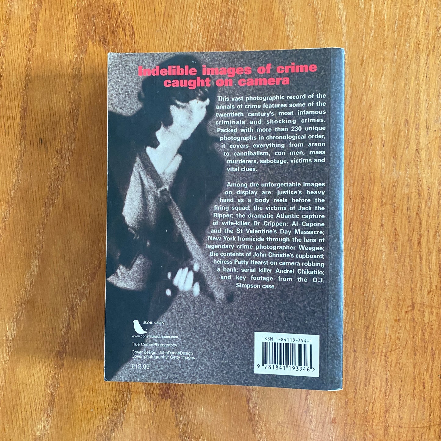 The Mammoth Book of Illustrated Crime: A Photographic History - Colin Wilson & Damon Wilson