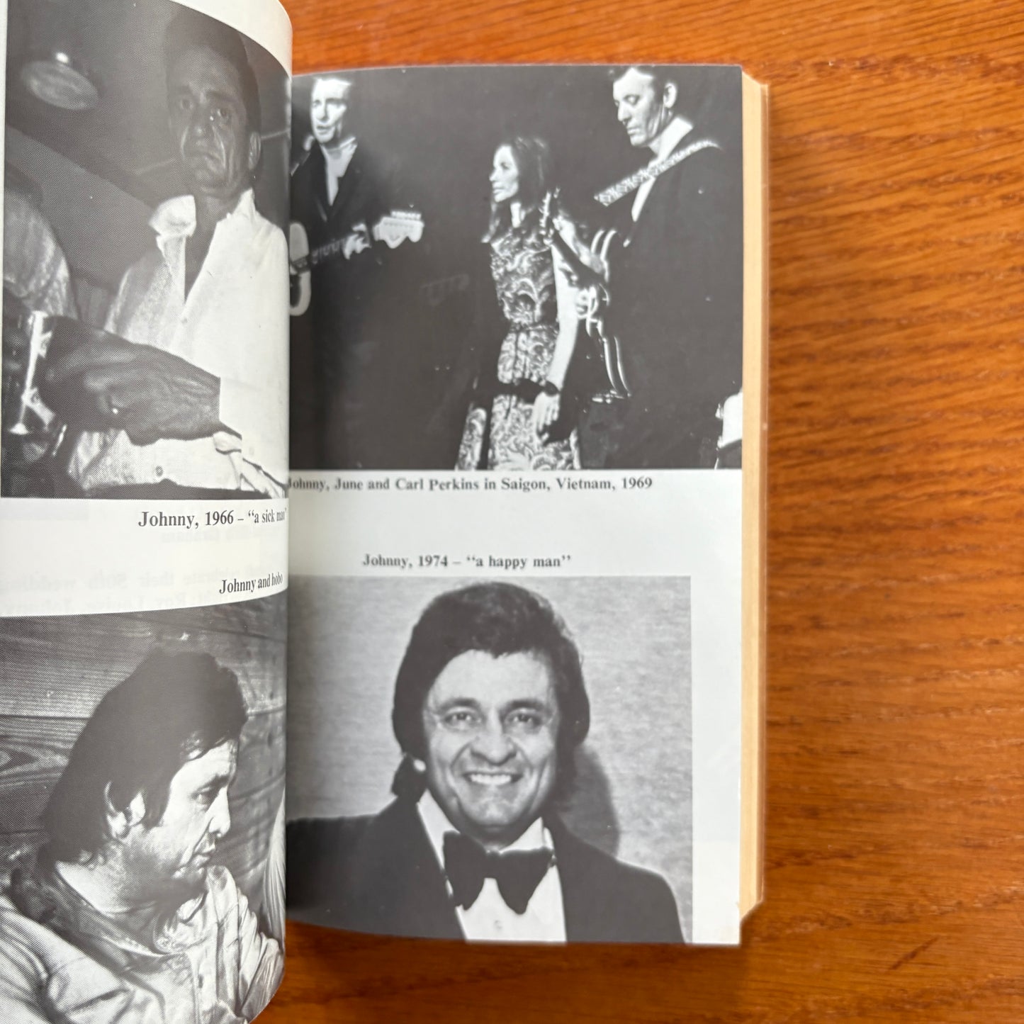 The Man In Black: His own story in his own words - Johnny Cash