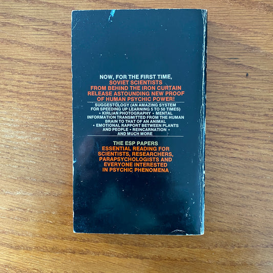 The ESP Papers: Scientists Speak Out from Behind the Iron Curtain - Sheila Ostrander & Lynn Schroeder