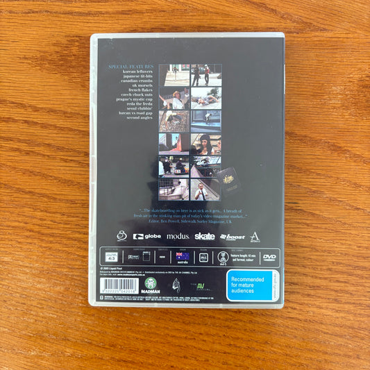 Liquid Pixel World Lap