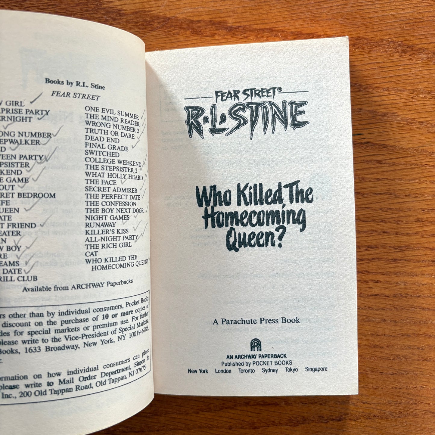 R.L Stine - Fear Street: Who Killed The Prom Queen