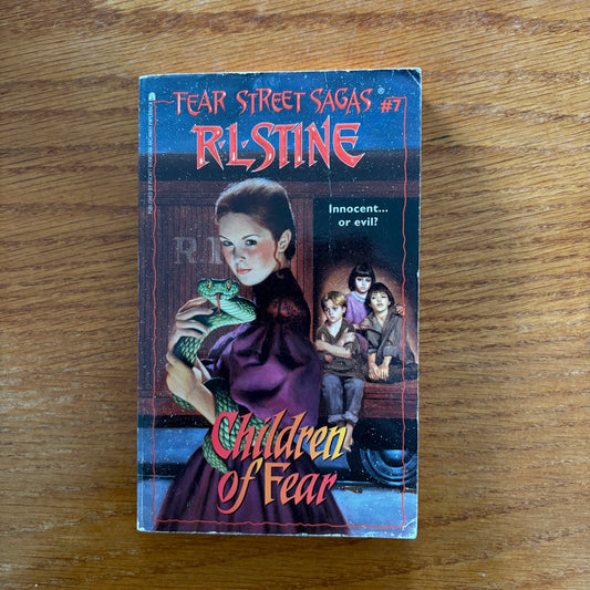 R.L Stine - Fear Street: Children Of Fear