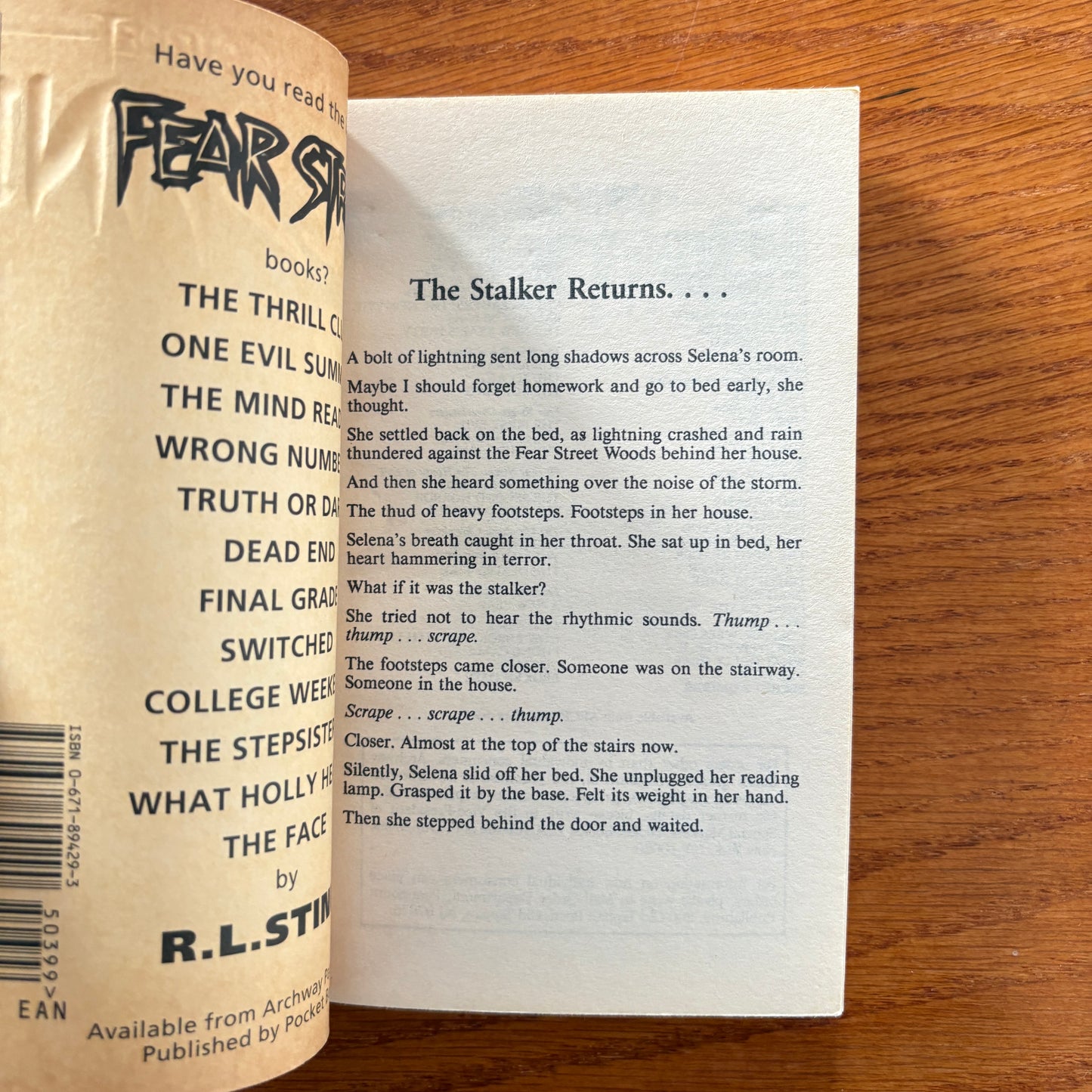 R.L Stine - Fear Street: Secret Admirer