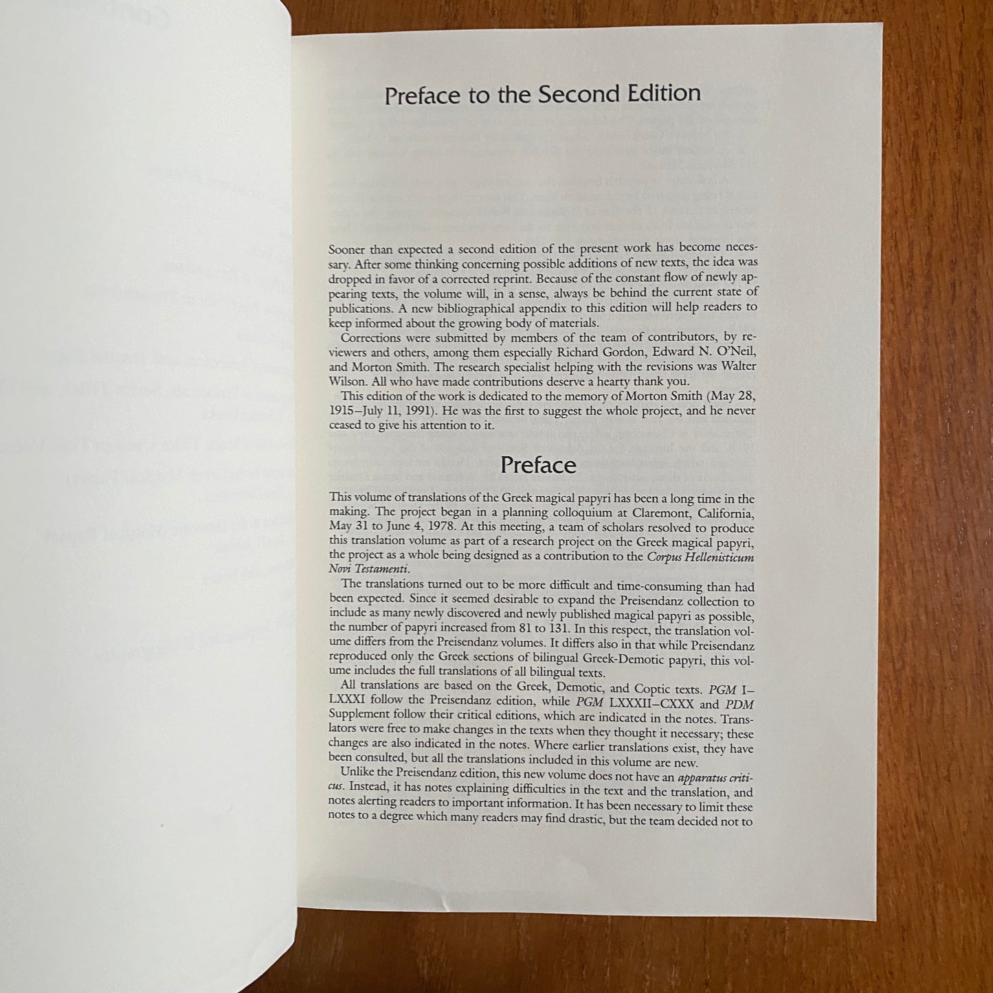 The Greek Magical Papyri In Translation: Including the Demotic Spells Second Edition Volume One: Texts With an Updated Bibliography - Hans Dieter Betz