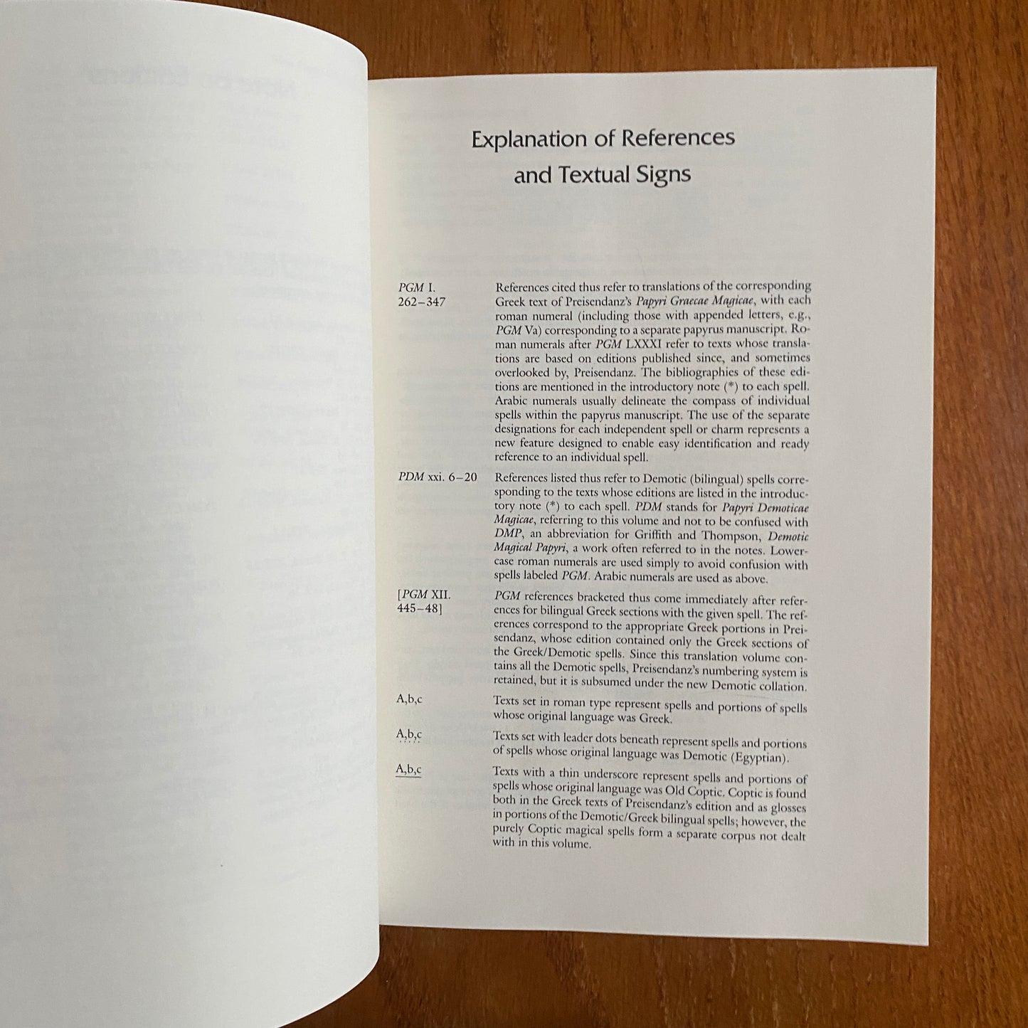 The Greek Magical Papyri In Translation: Including the Demotic Spells Second Edition Volume One: Texts With an Updated Bibliography - Hans Dieter Betz