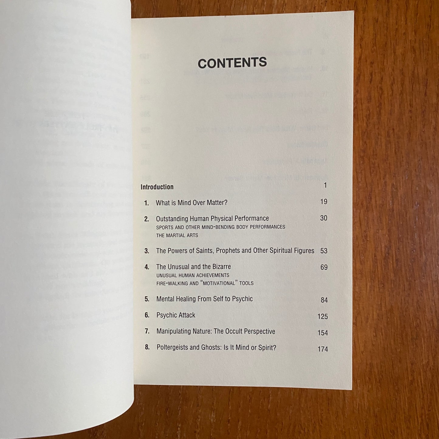 Mind Over Matter: A Comprehensive Guide to Discovering Your Psychic Powers - Loyd Auerbach