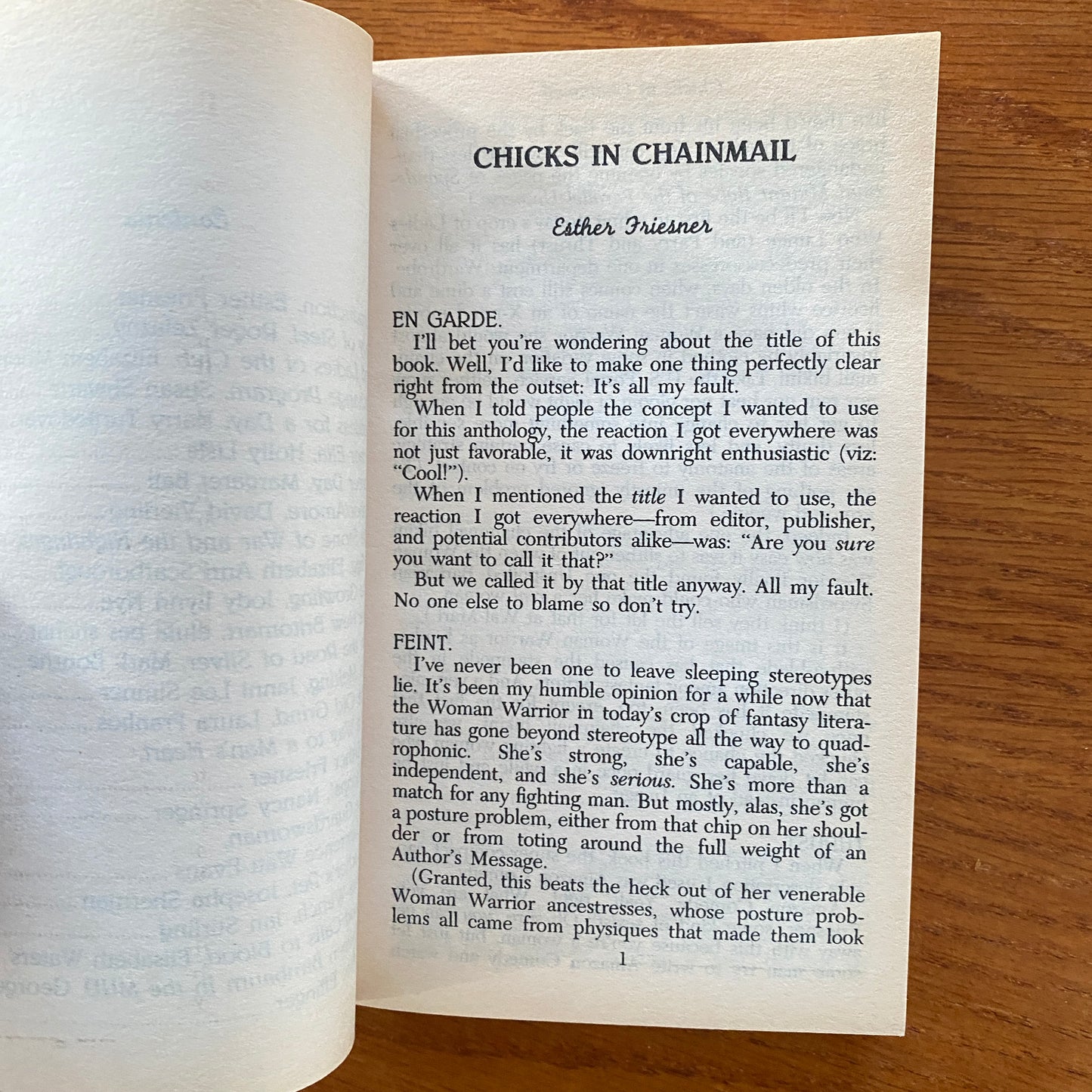 Chicks In Chainmail - Esther Friesner