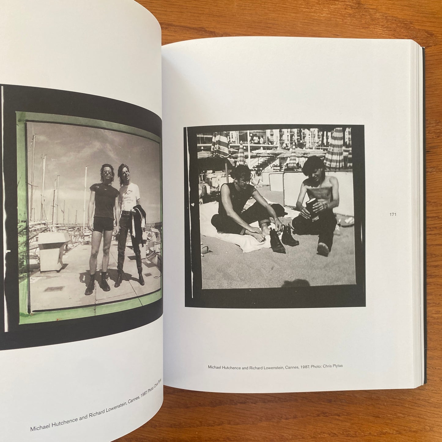 Dogs in Space: A Film Archive - Richard Lowenstein, Ann Standish & Helen Bandis
