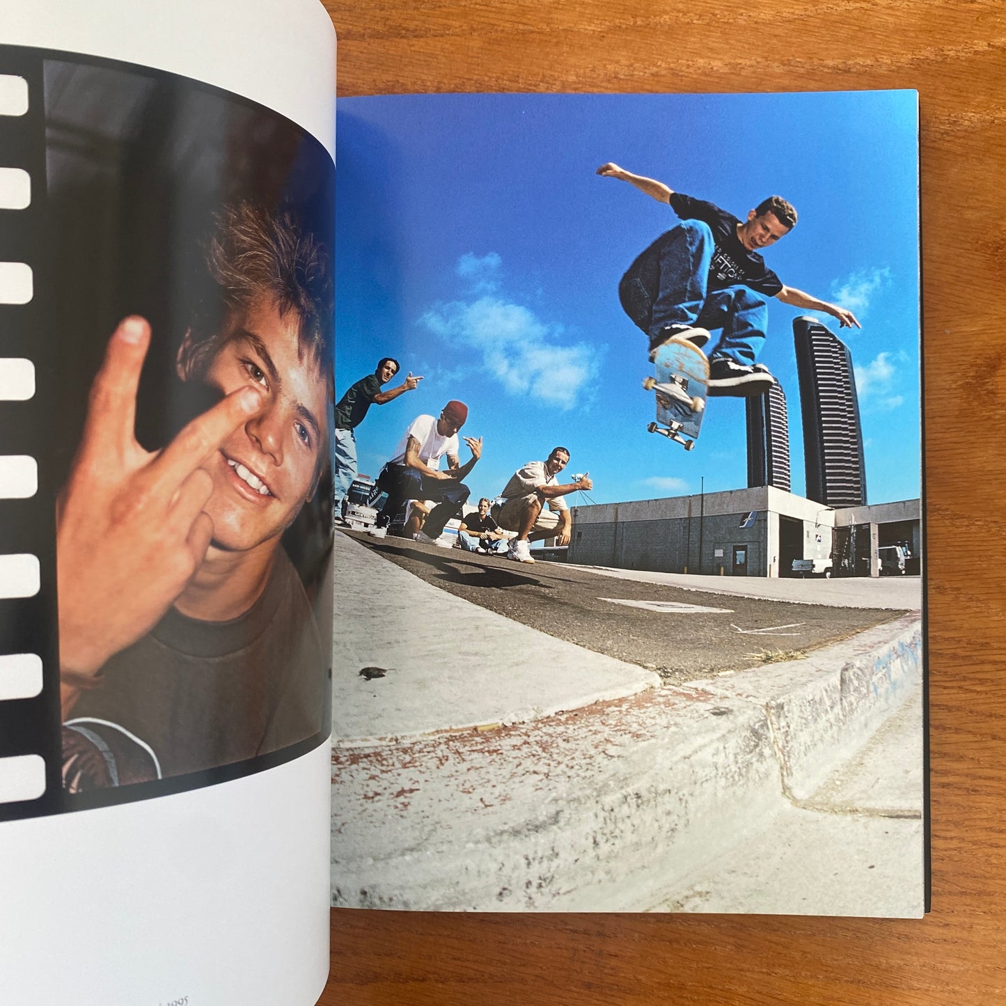 '93 til: A Photographic Journey Through Skateboarding in the 1990s - Pete Thompson