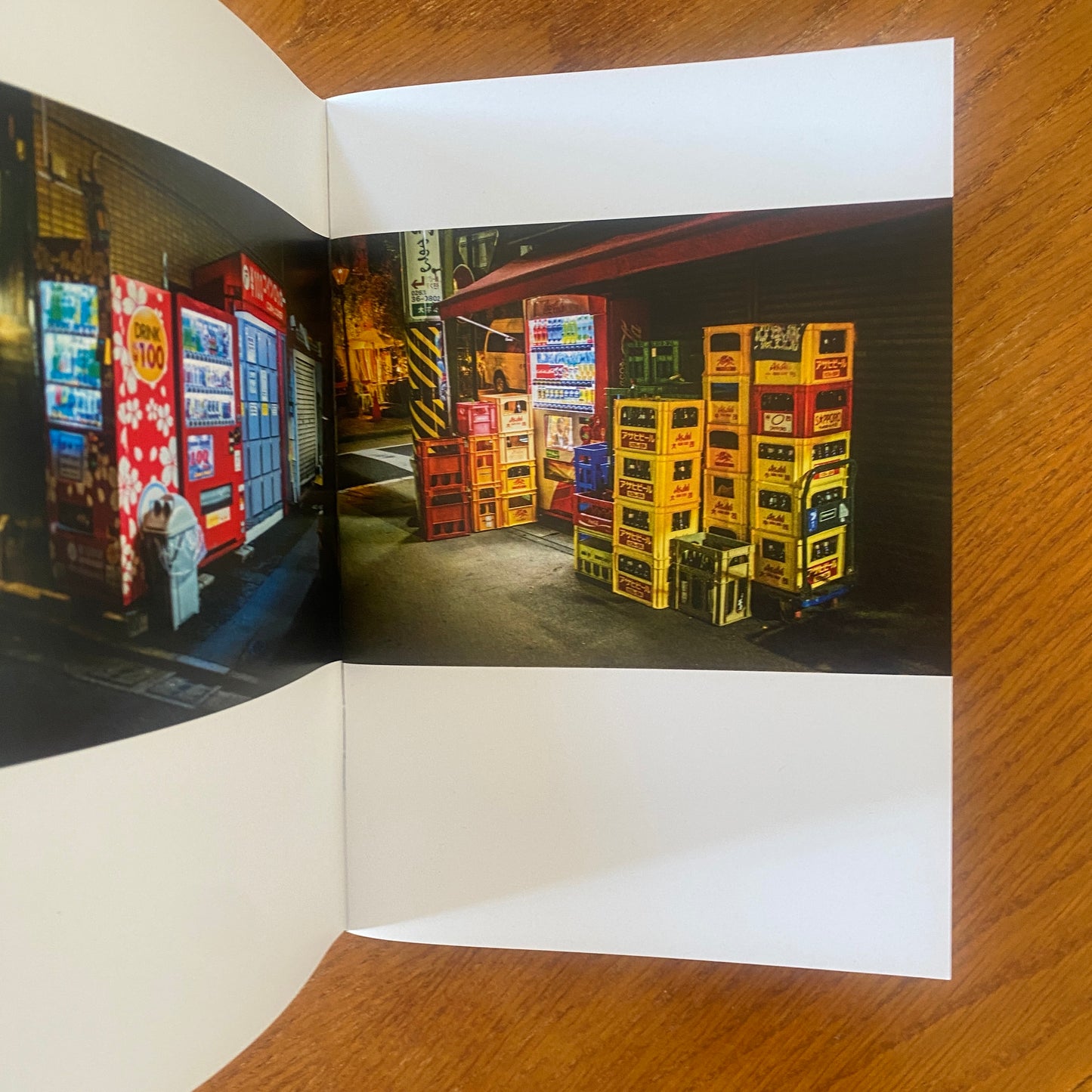 Vending Machines Of Japan - Natalie Blom