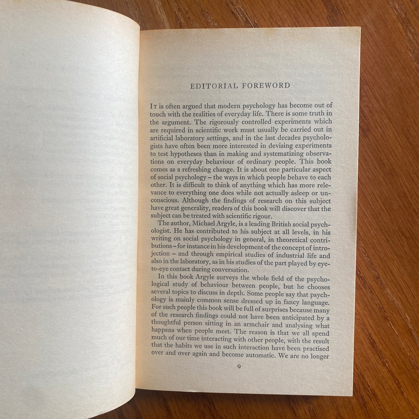 The Psychology Of Interpersonal Behaviour - Michael Argyle