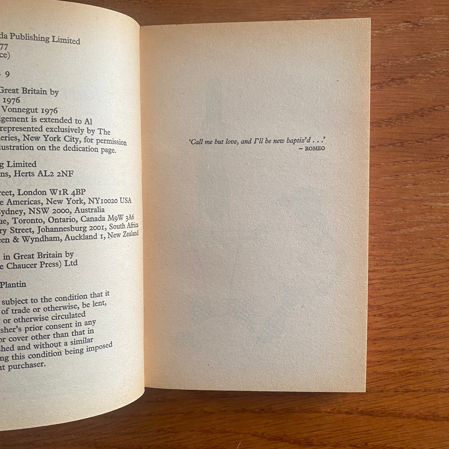 Kurt Vonnegut - Slapstick