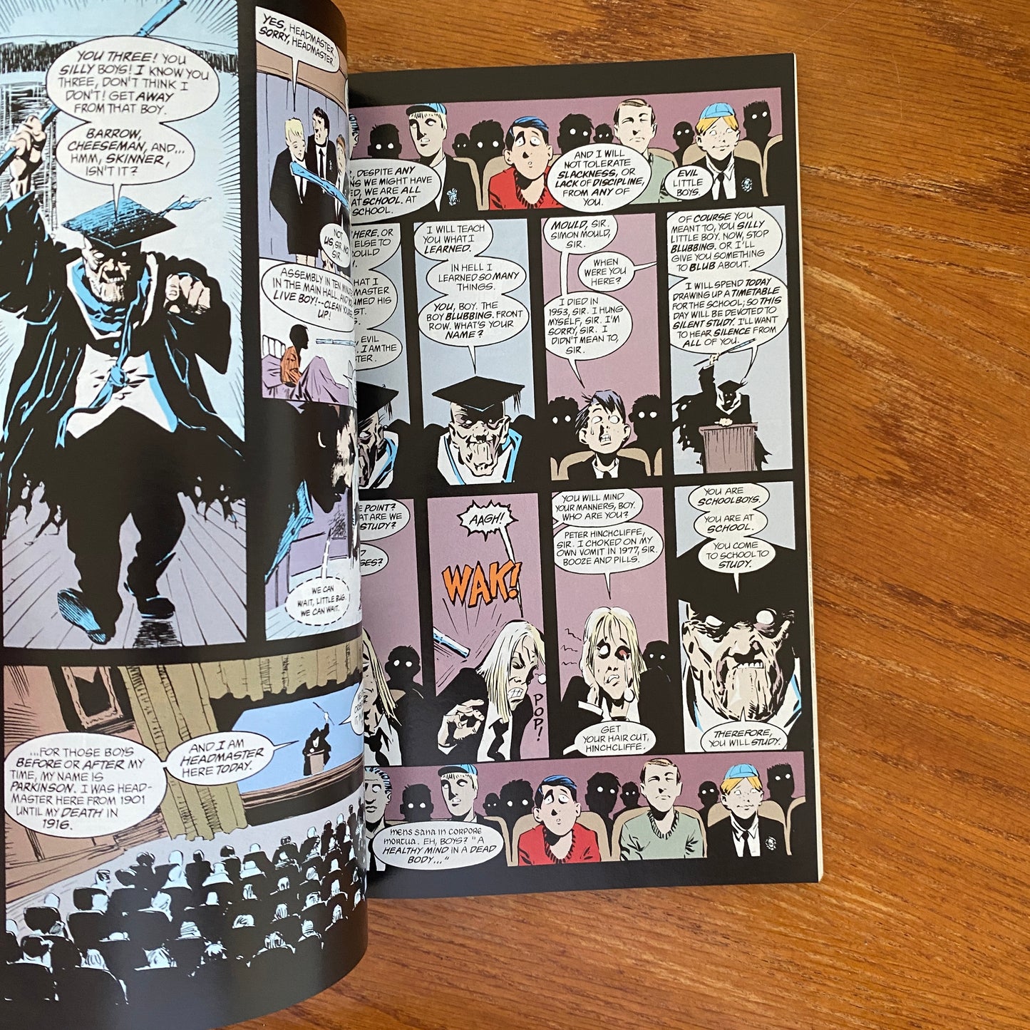 Sandman: Season Of Mists - Neil Gaiman