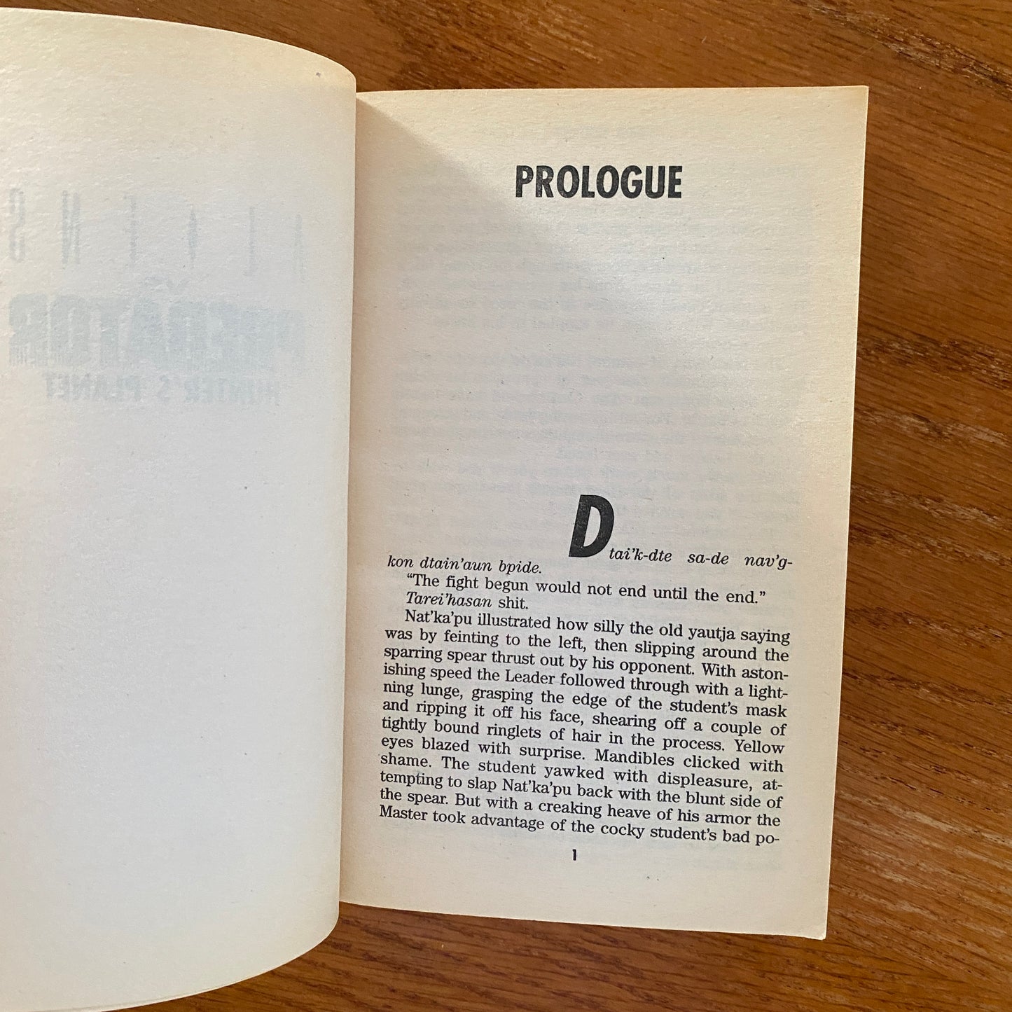 Aliens vs. Predator: Hunter's Planet - David Bischoff