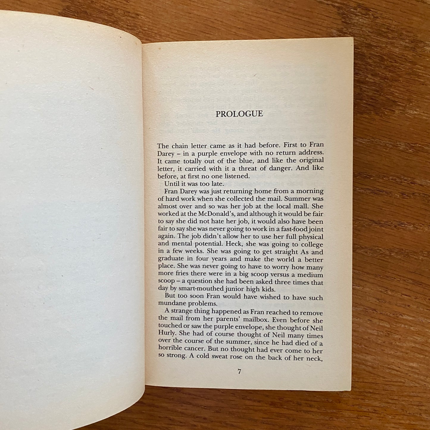 Christopher Pike - Chain Letter2: The Ancient Evil
