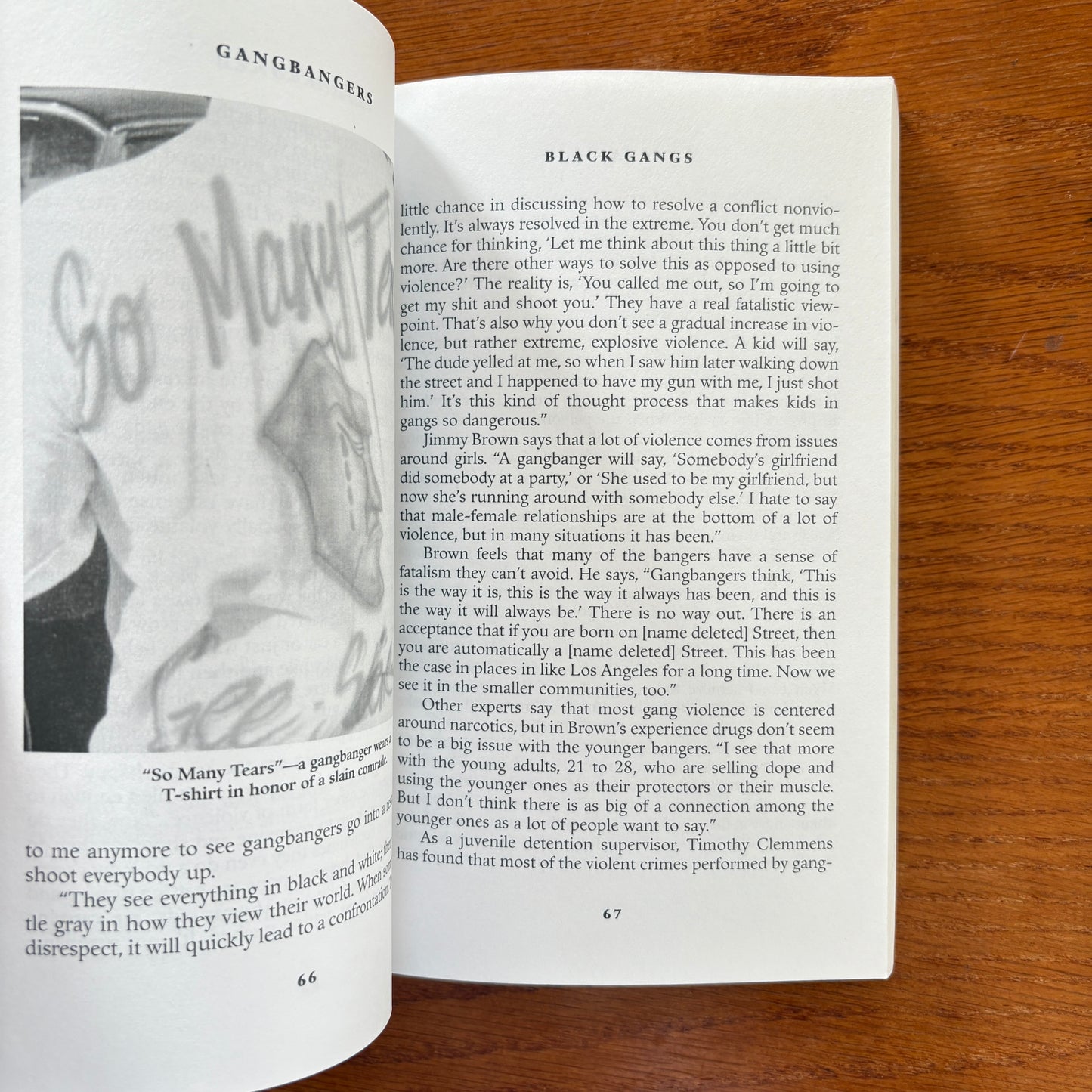 Gangbangers: Understanding the Deadly Minds of America's Street Gangs - Loren W. Christensen