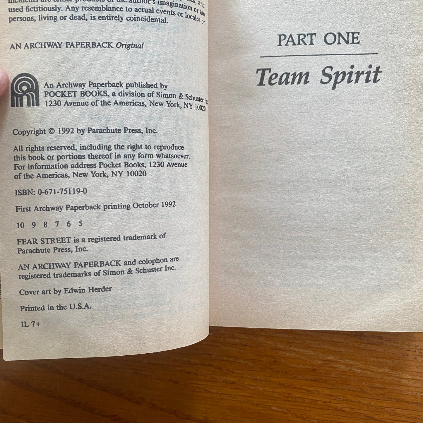 R.L Stine - Fear Street: Cheerleaders The Third Evil