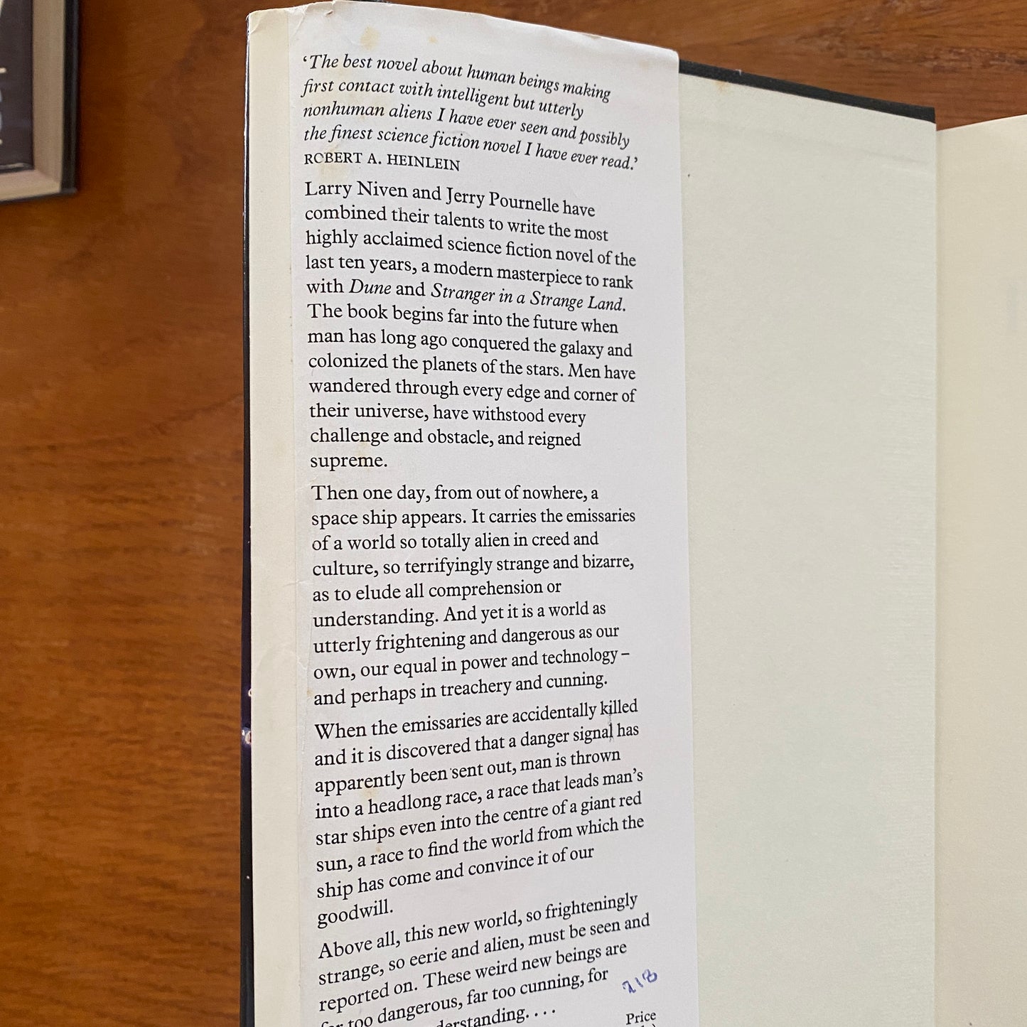 The Mote In God's Eye - Jerry Pournelle & Larry Niven