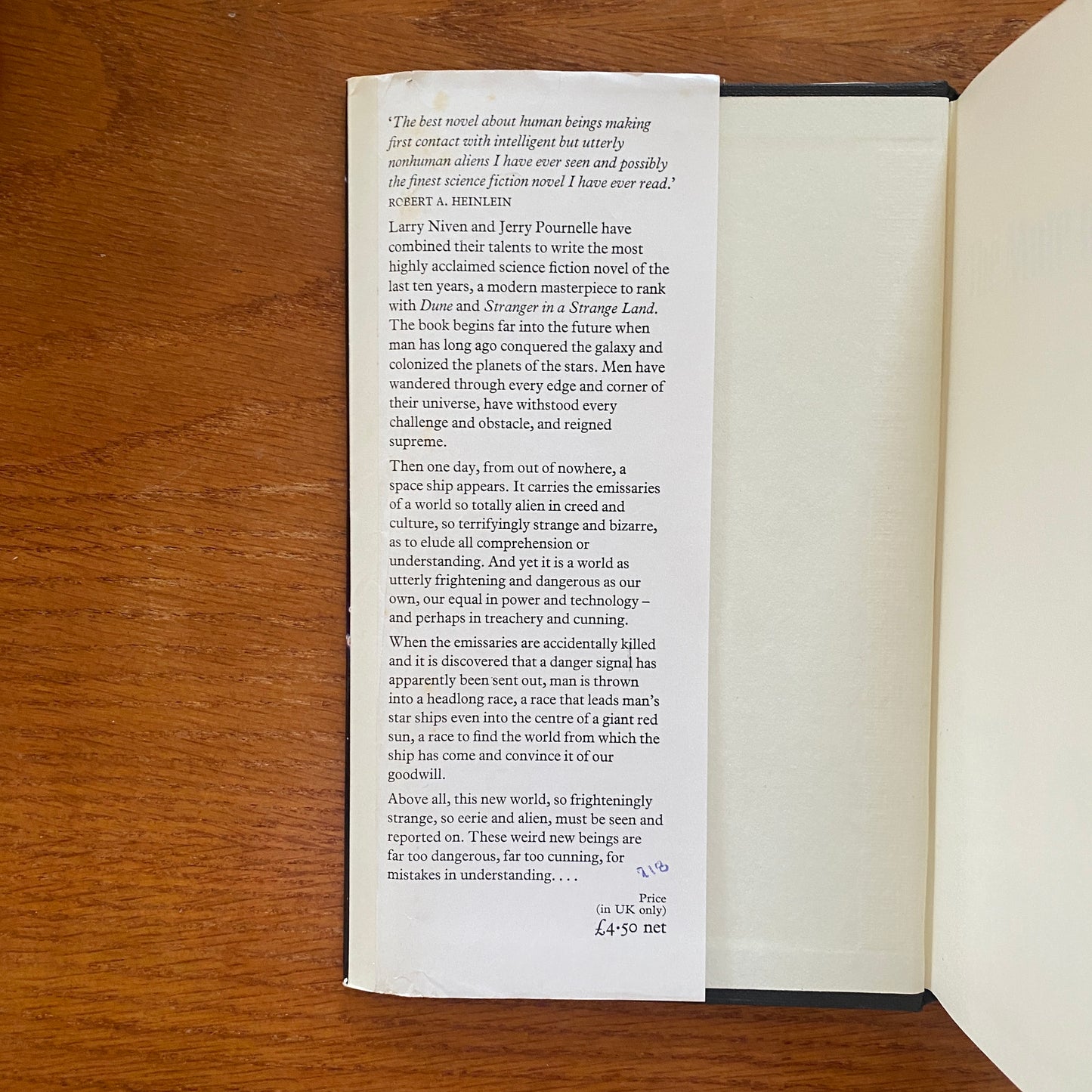 The Mote In God's Eye - Jerry Pournelle & Larry Niven