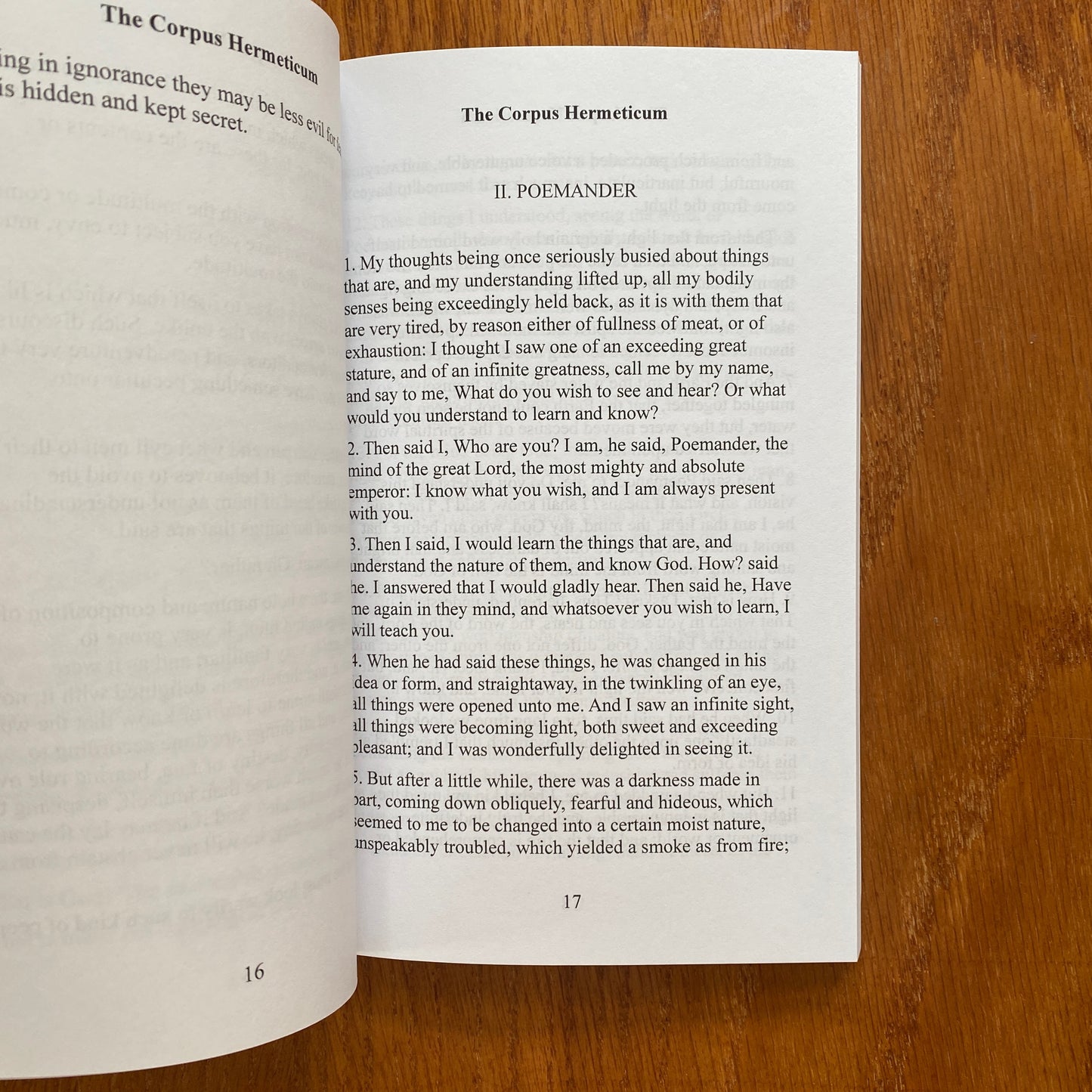 Corpus Hermeticum: The Divine Pymander Paperback – Tarl Warwick & Hermes Trismegistus