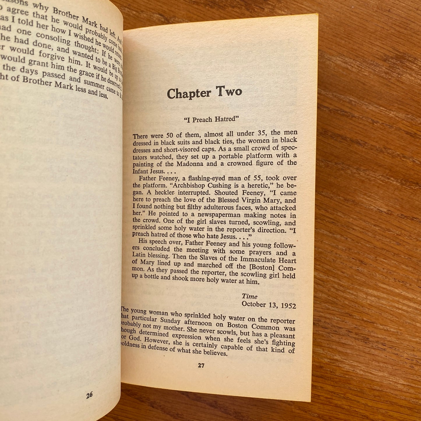 Walled In: The True Story of a Cult - Robert Connor