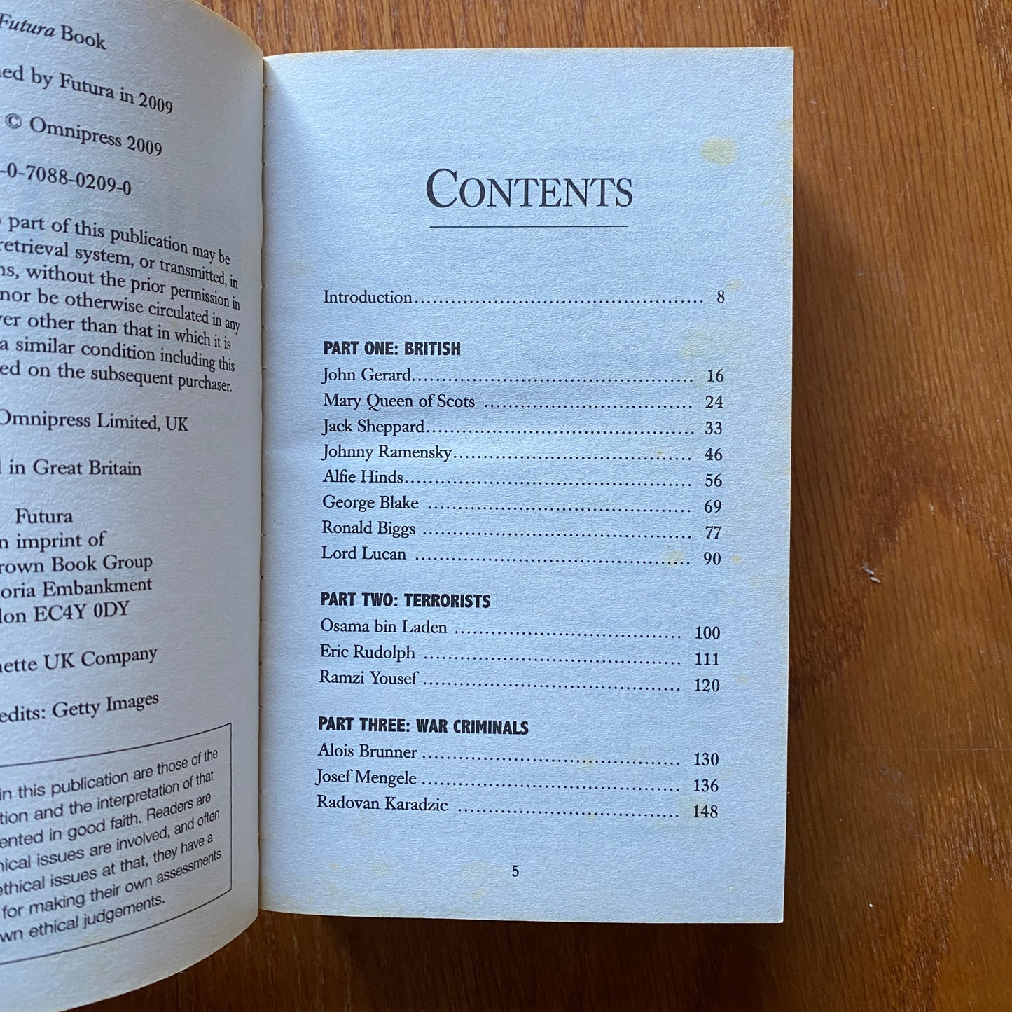 Fugitives - Dramatic Accounts of Life on the Run - Gordon Kerr