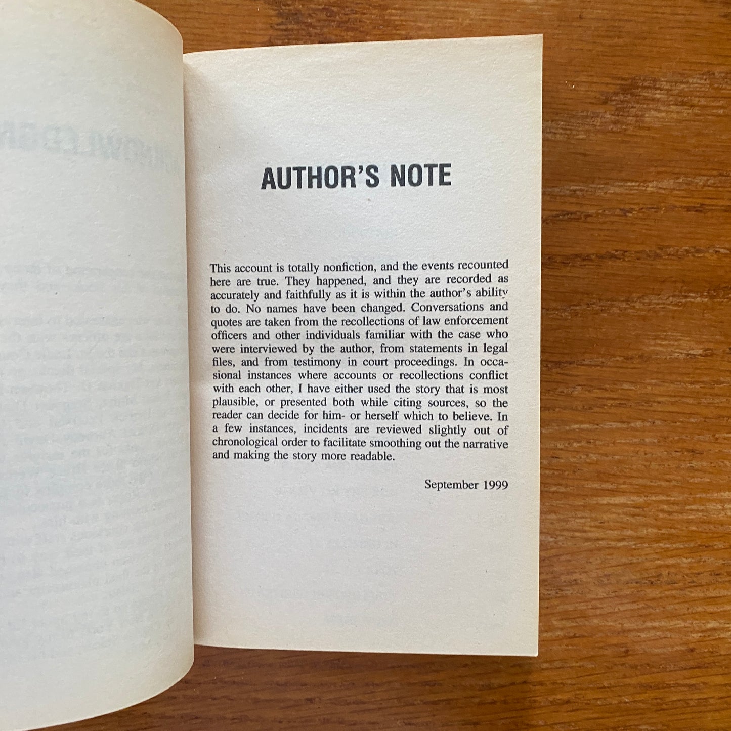 Blood In The Sand - Clifford L. Linedecker