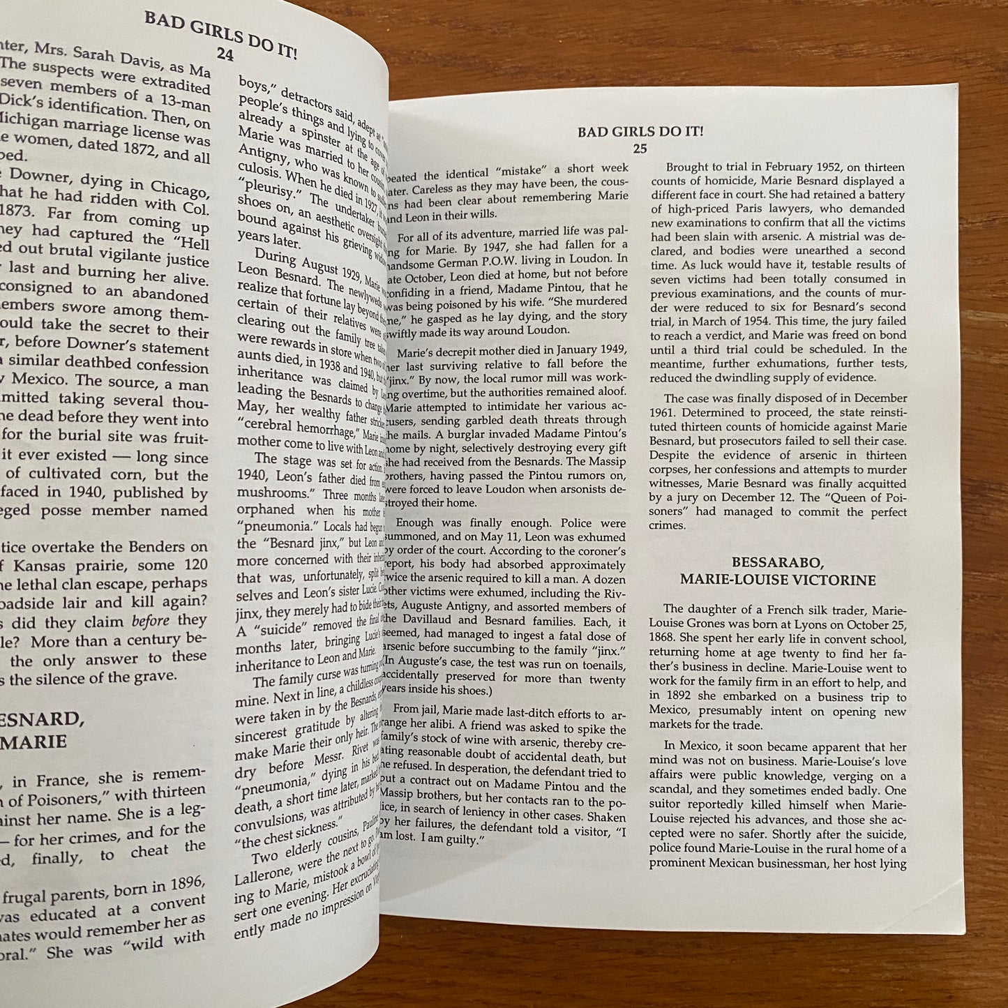 Bad Girls Do It: An Encyclopedia of Female Murderers - Michael Newton