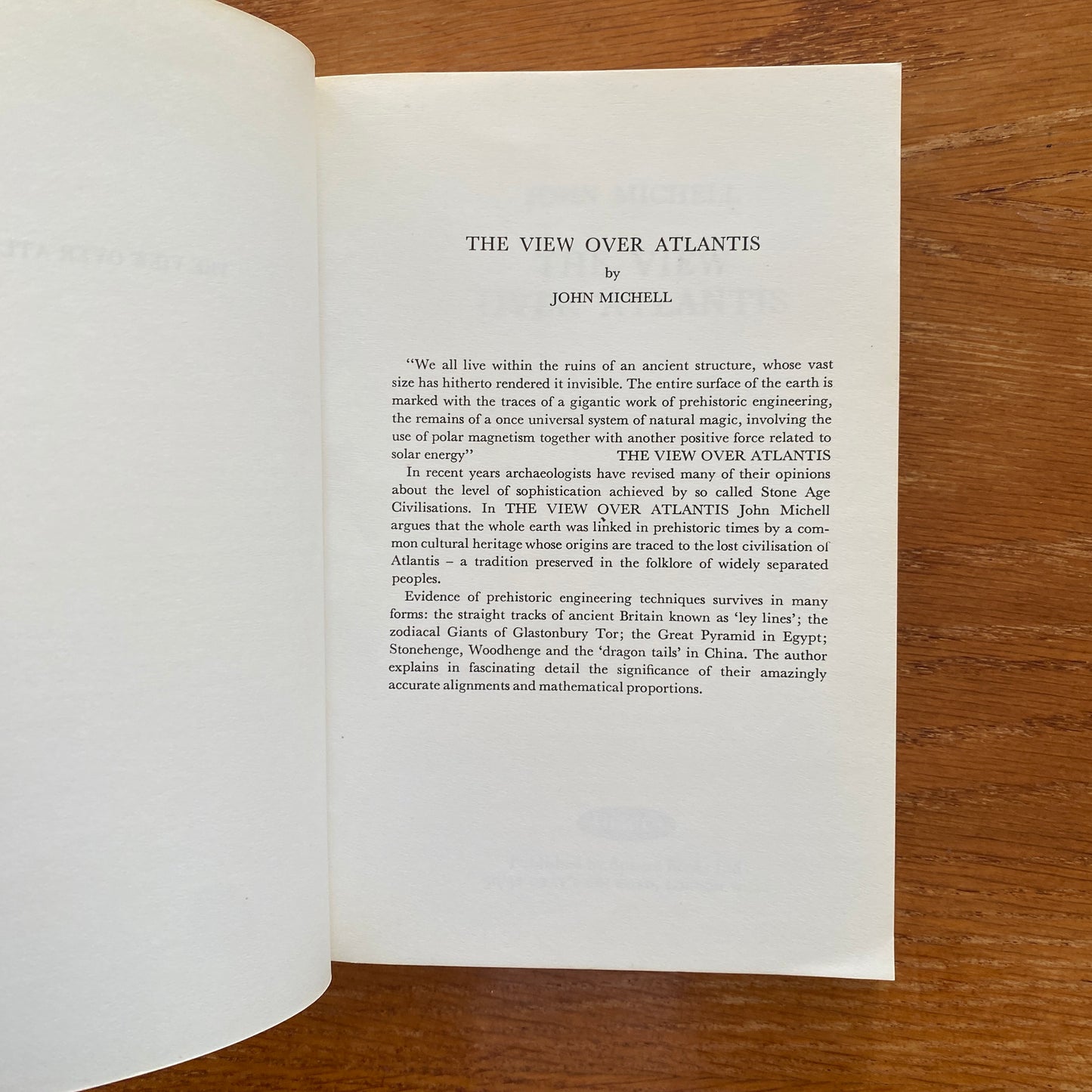 The View Over Atlantis - John Mitchell