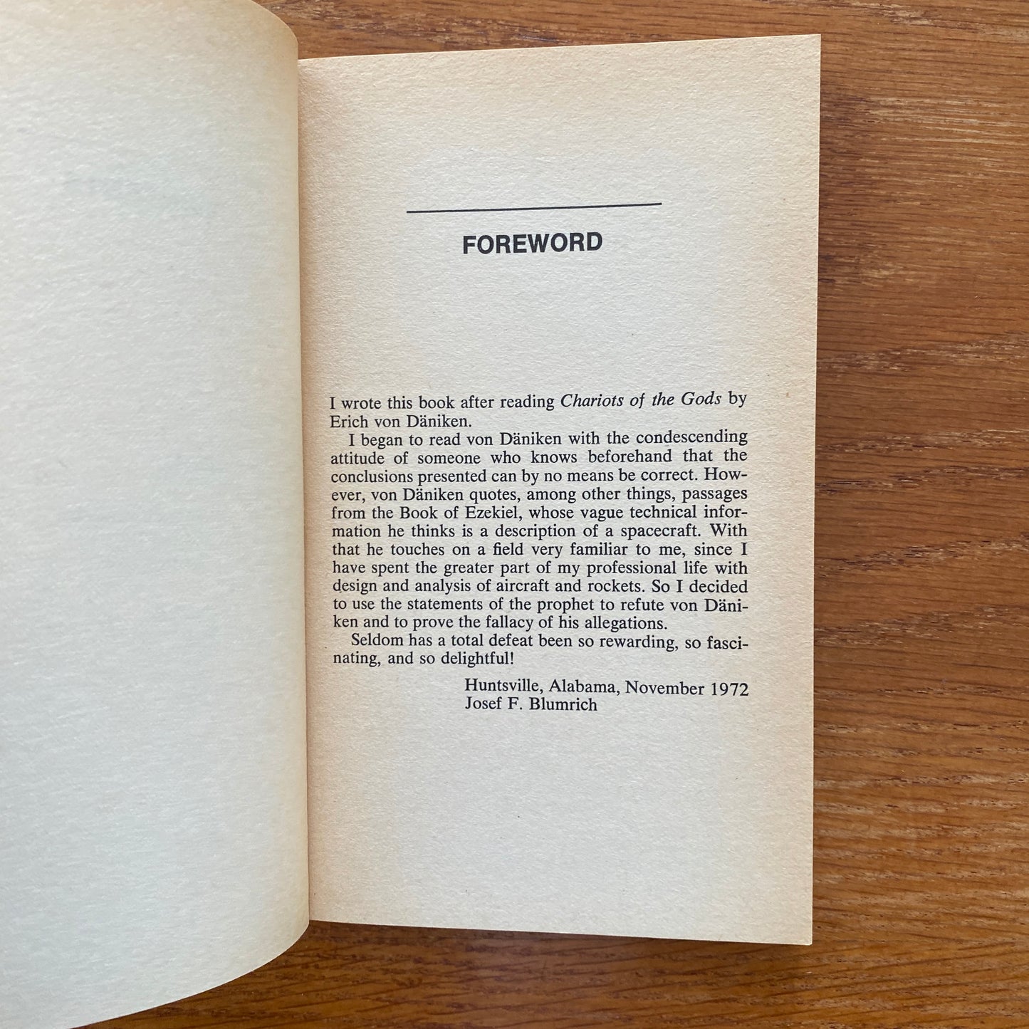 The Spaceships Of Ezekiel - J.F. Blumrich