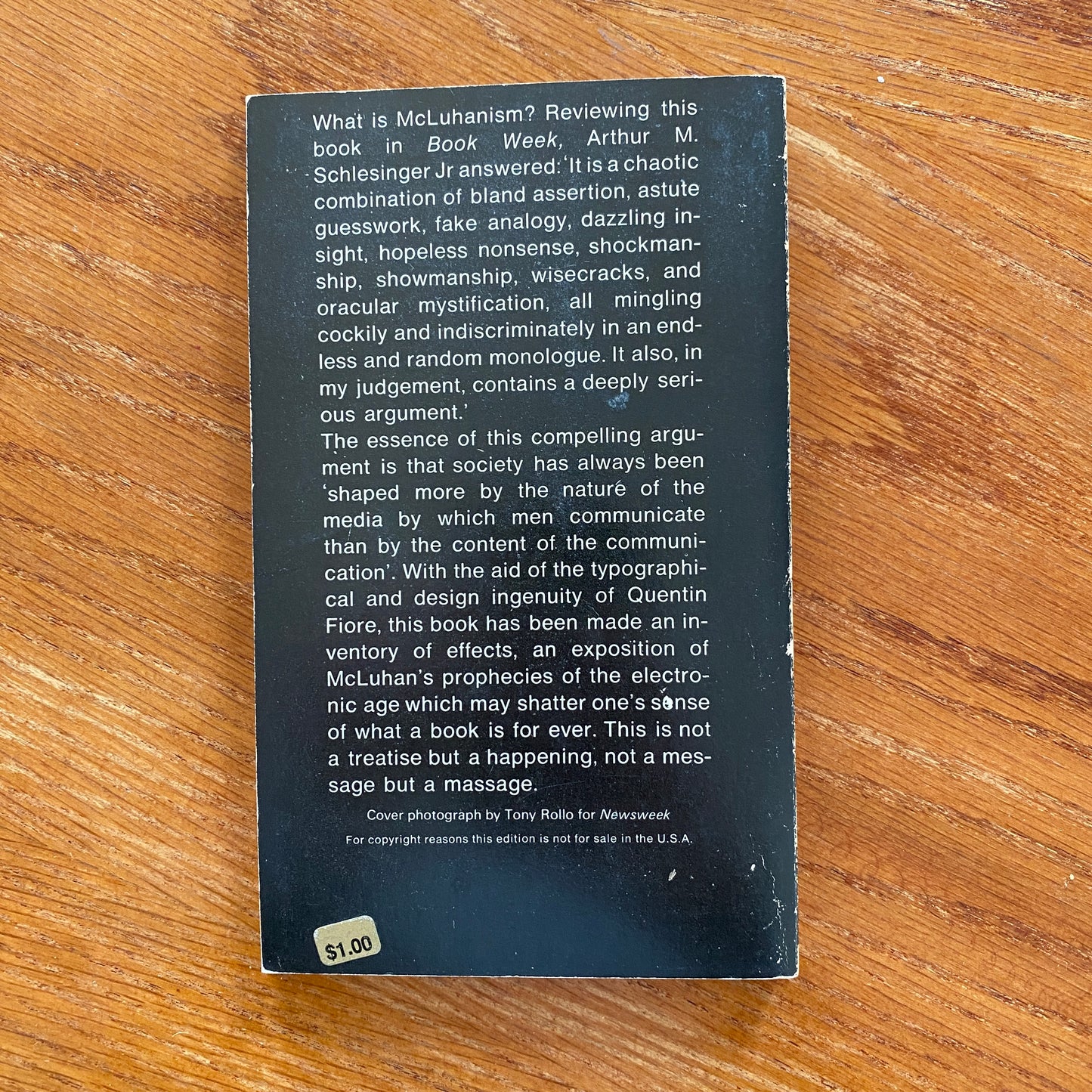 The Medium Is The Massage - Marshall McLuhan & Quentin Fiore