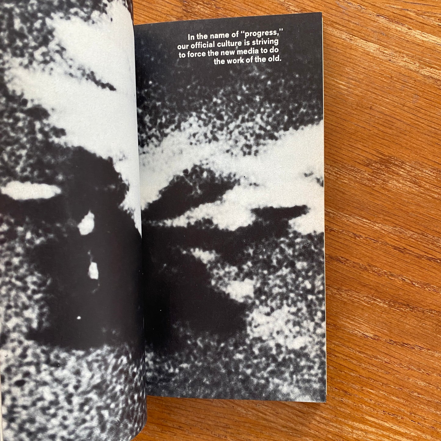 The Medium Is The Massage - Marshall McLuhan & Quentin Fiore