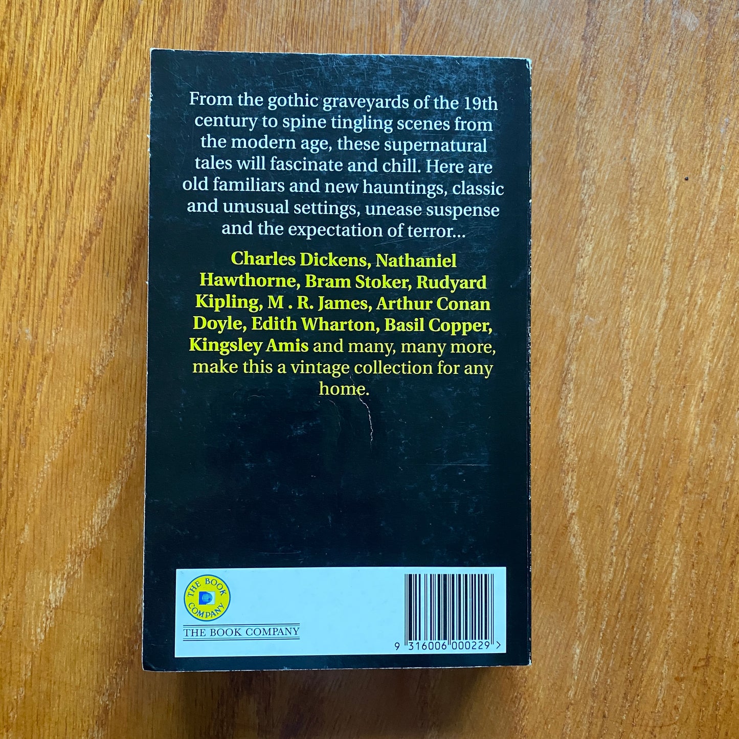 The Giant Book Of Ghost Stories - Richard Dalby