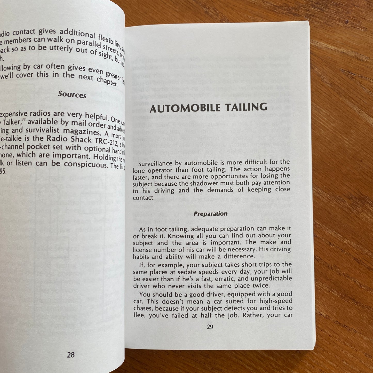 Shadowing and Surveillance: A Complete Guidebook - Burt Rapp
