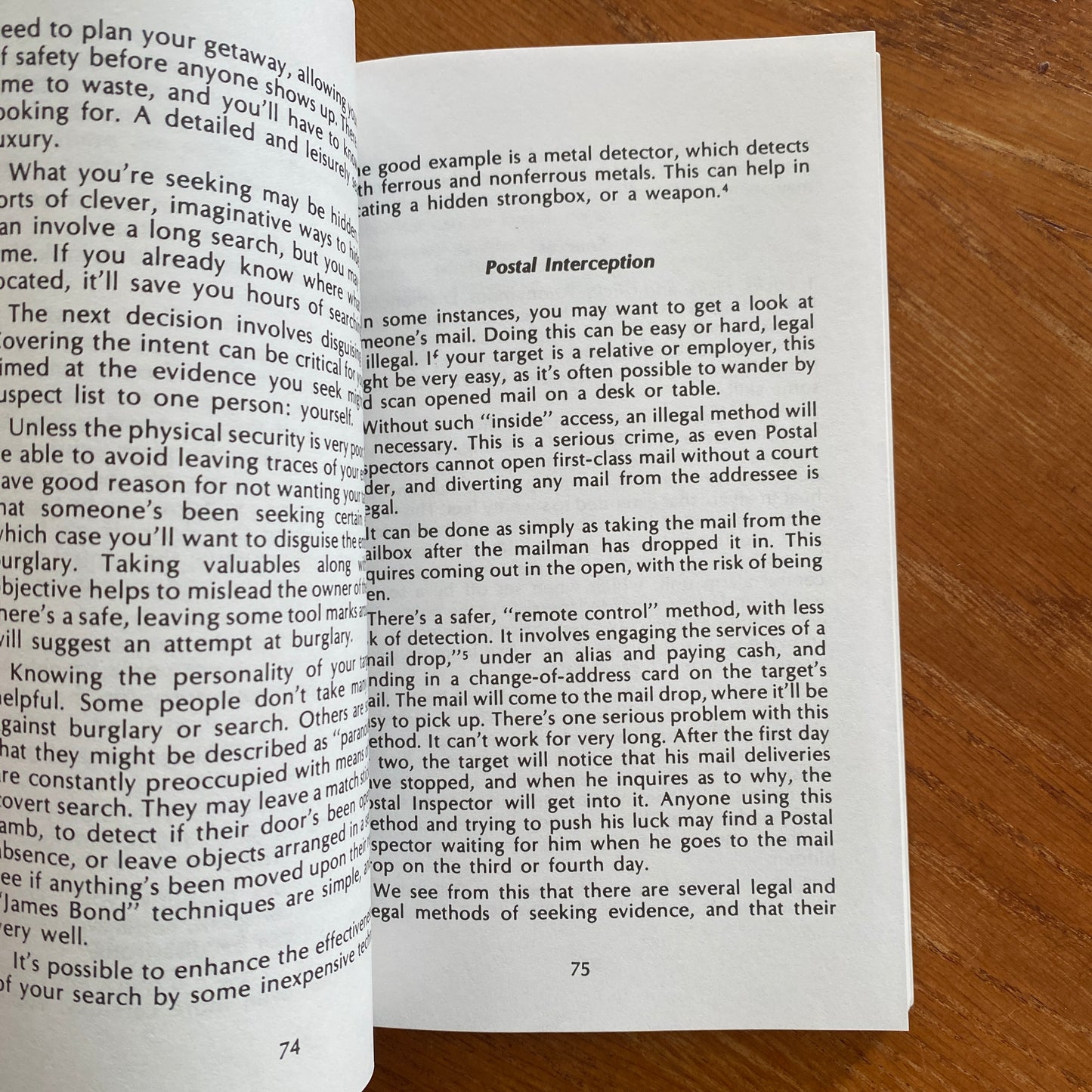 Shadowing and Surveillance: A Complete Guidebook - Burt Rapp