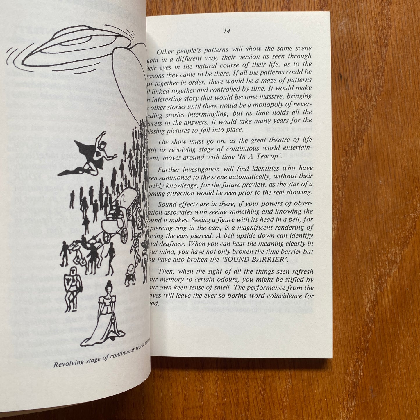 Run the Gauntlet: Tea Leaf Communication : a Silent Communication Through the Art of Mental Telepathy by Applying Mind Vs. Mind - Lillian Joyce Spencer