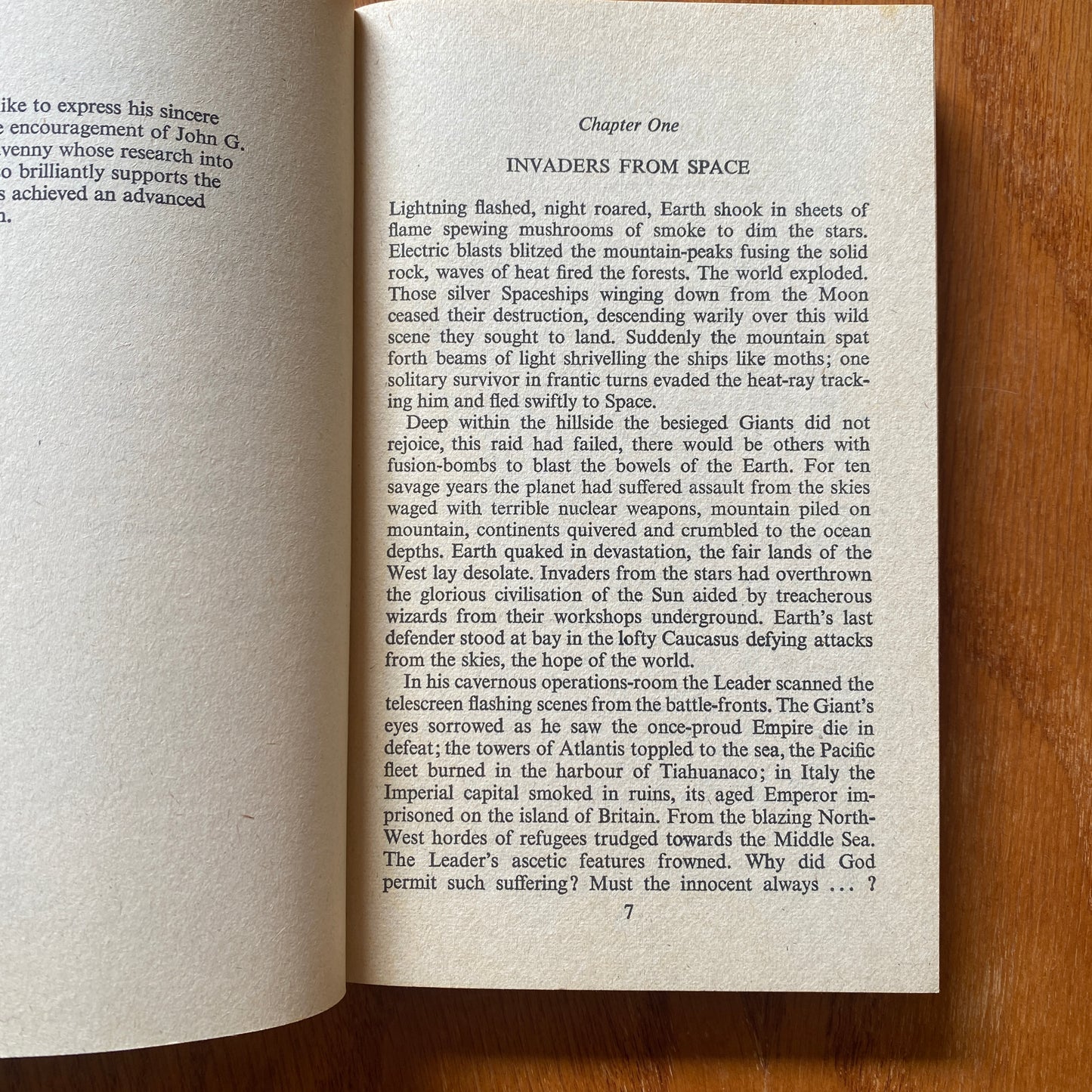 Gods and Spacemen in Greece and Rome - W. Raymond Drake