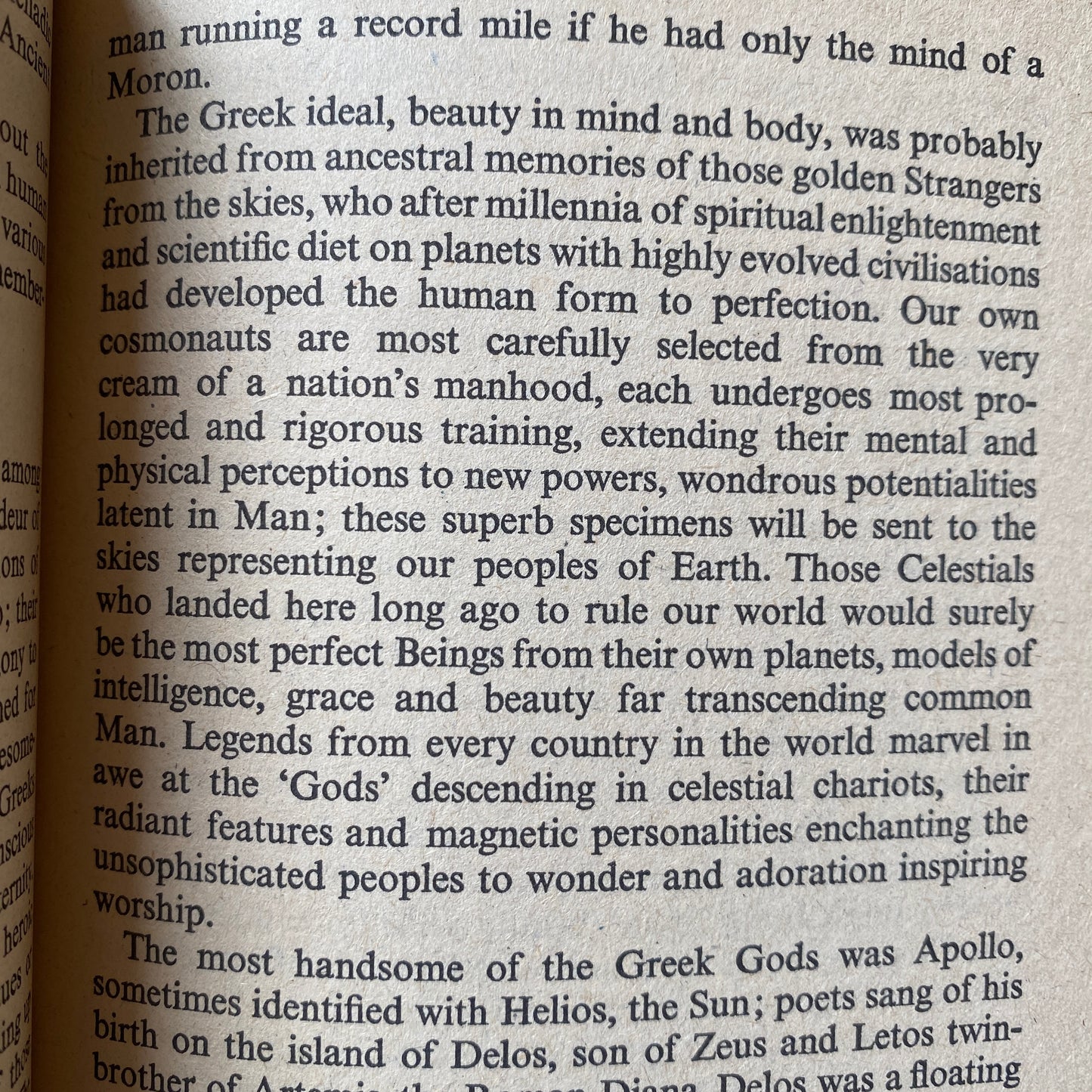 Gods and Spacemen in Greece and Rome - W. Raymond Drake