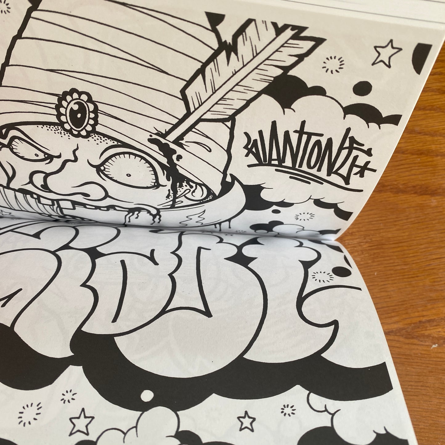 The Skullz Press Compendium  - Mike Giant