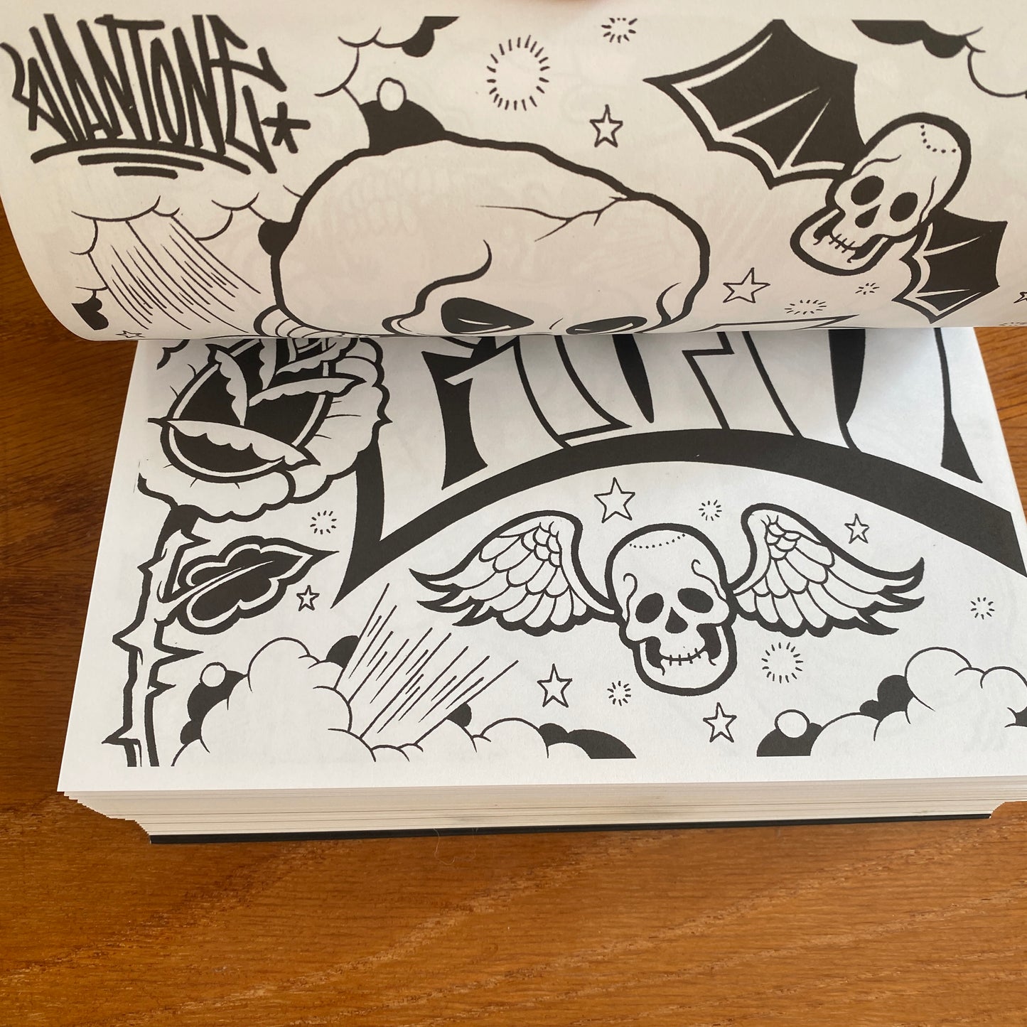 The Skullz Press Compendium  - Mike Giant