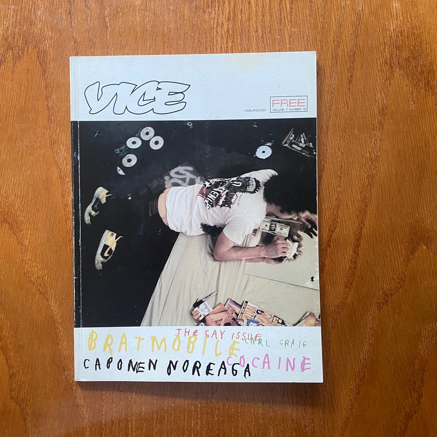 VICE V7N10