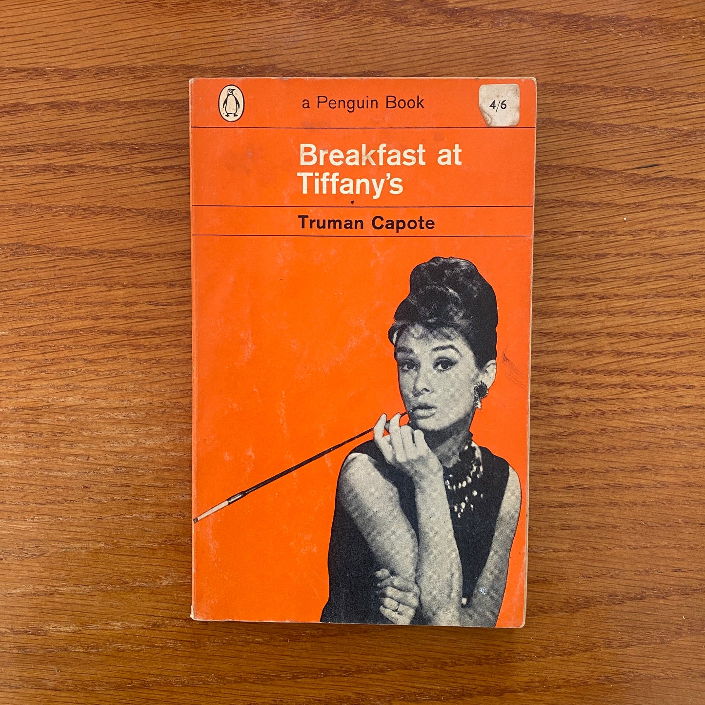 Truman Capote - Breakfast At Tiffany's