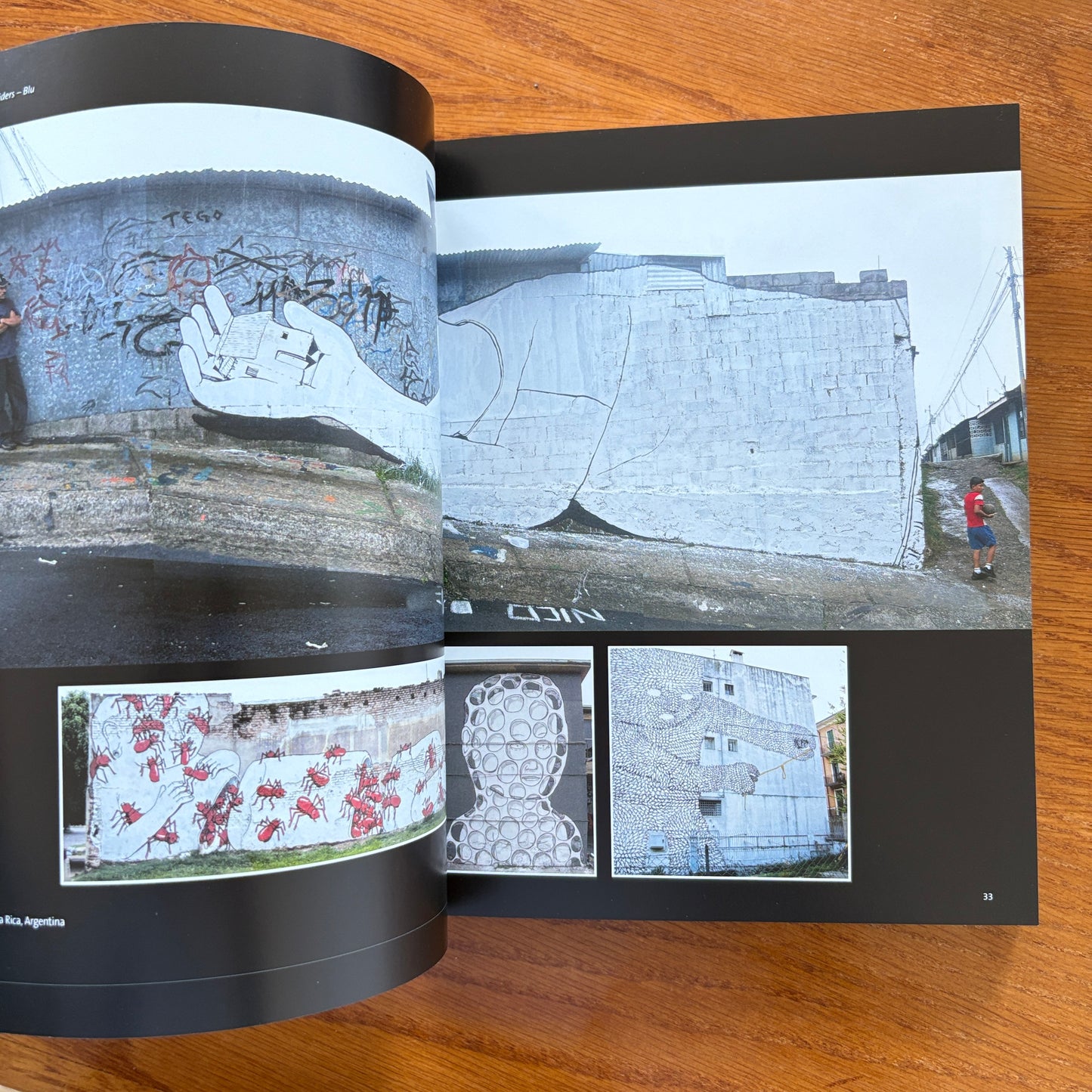 Outsiders - Steve Lazarides