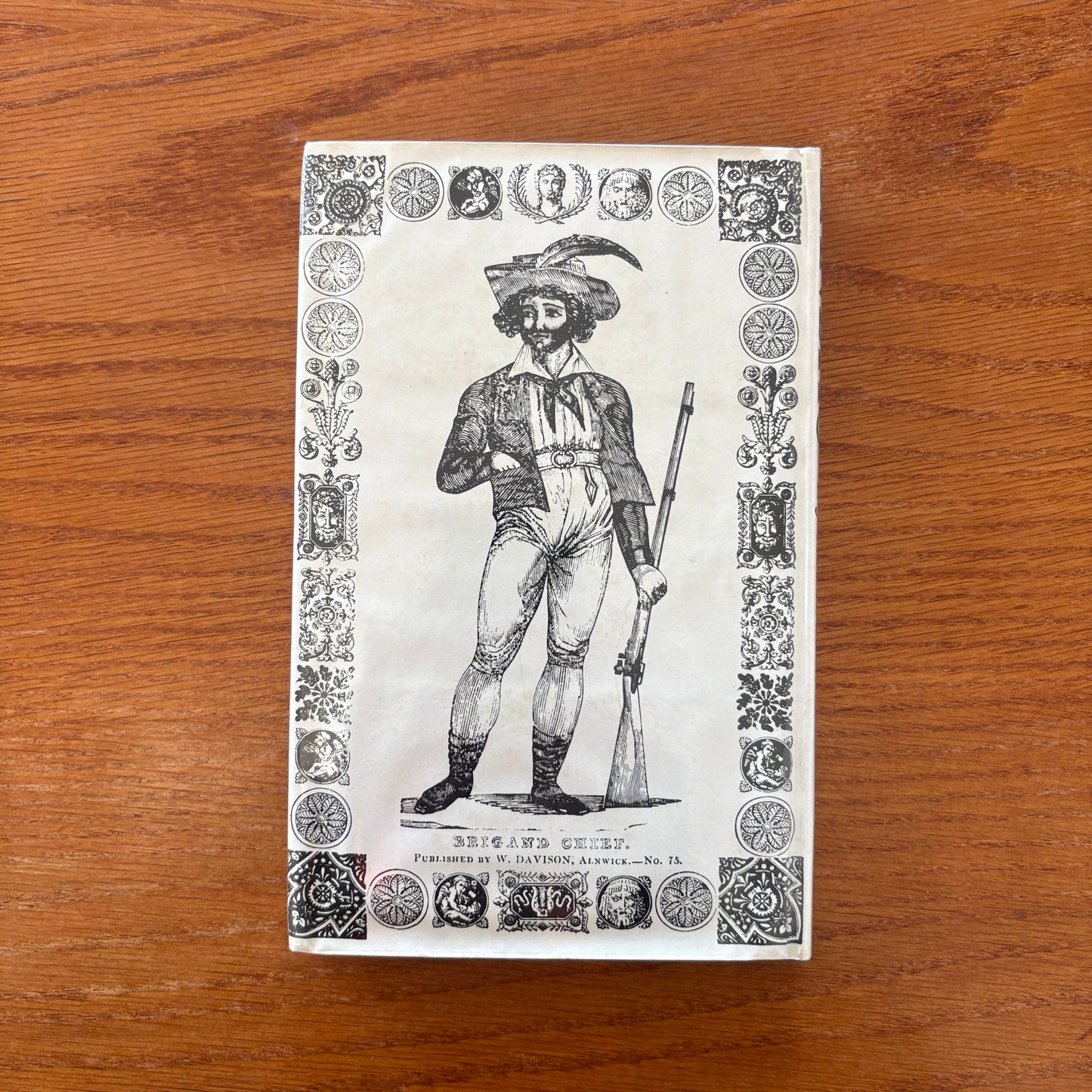 Bandits - E. J. Hobsbawm