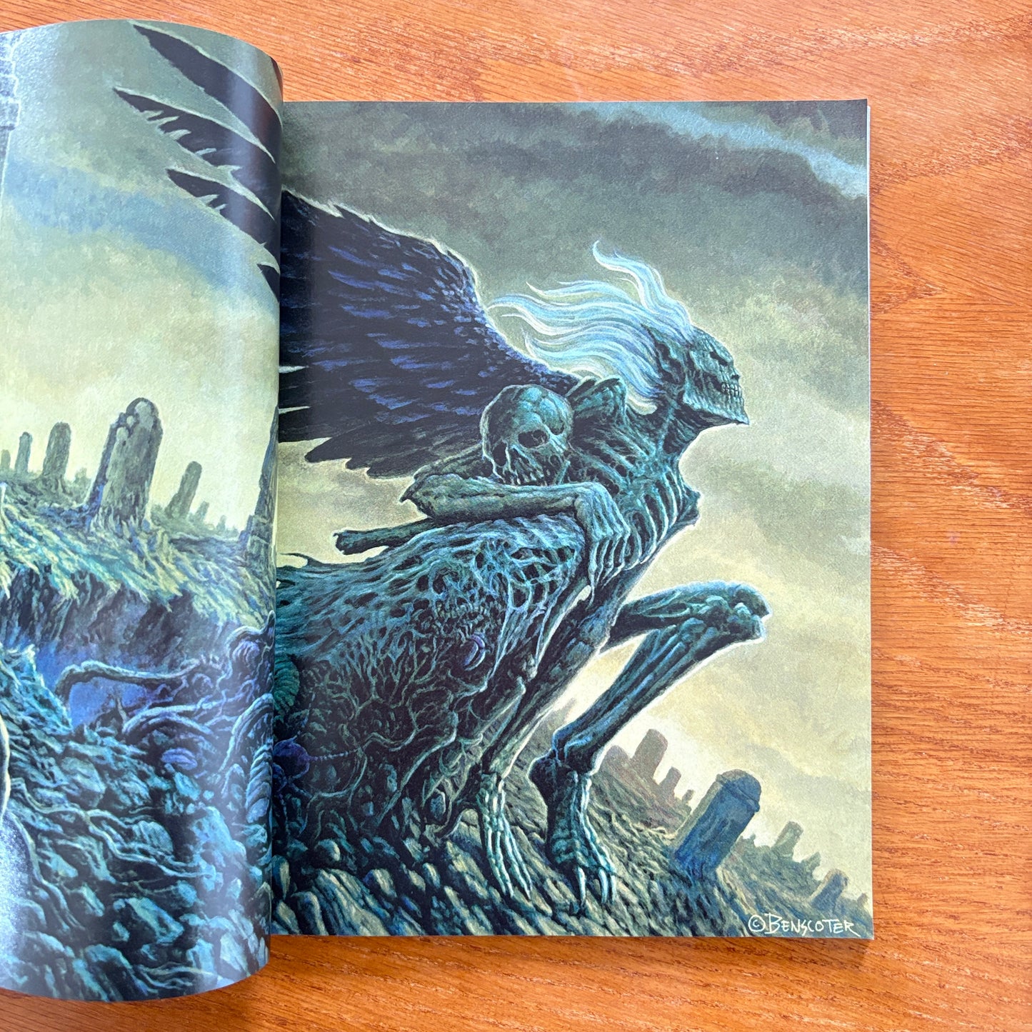 Juxtapoz – October 2009 (Vol. 16, No. 10)