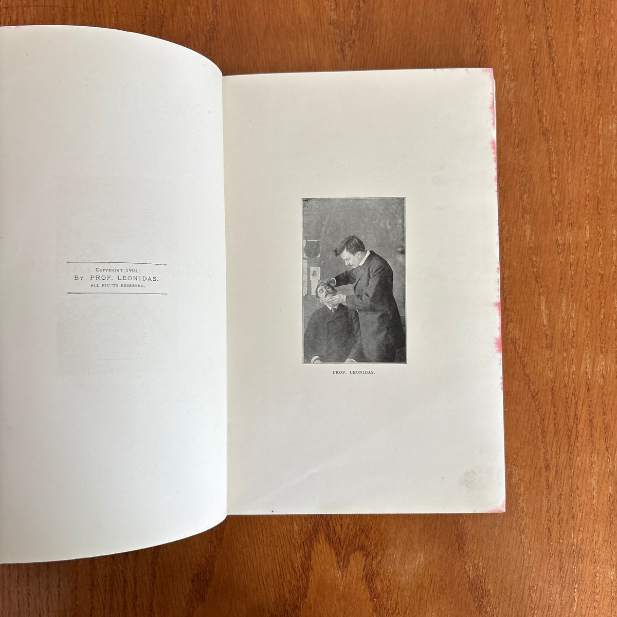 Stage Hypnotism: A Text Book of Occult Entertainments - Prof. Leonidas